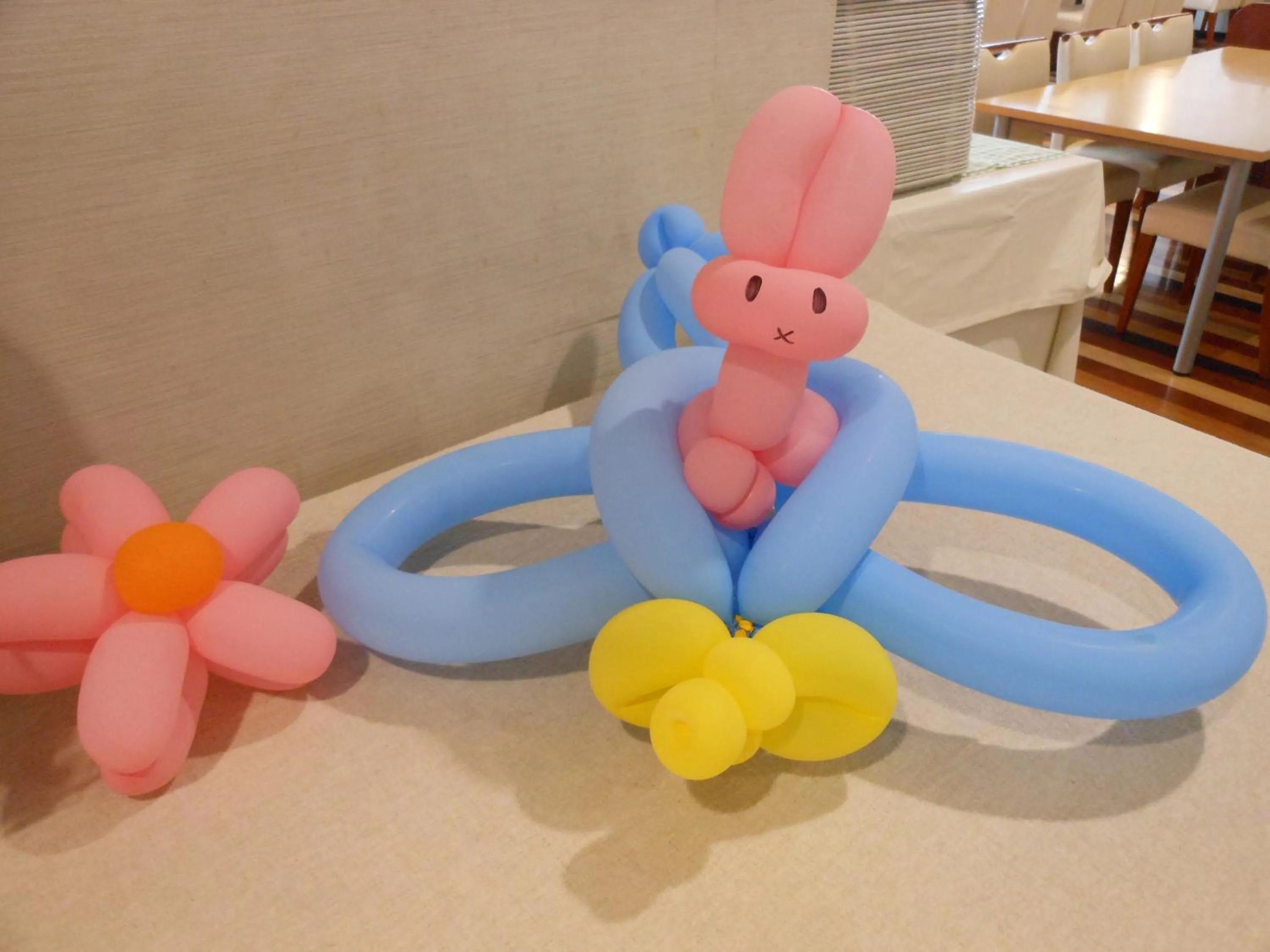 Decorative detail in Paradis Inn Sagamihara