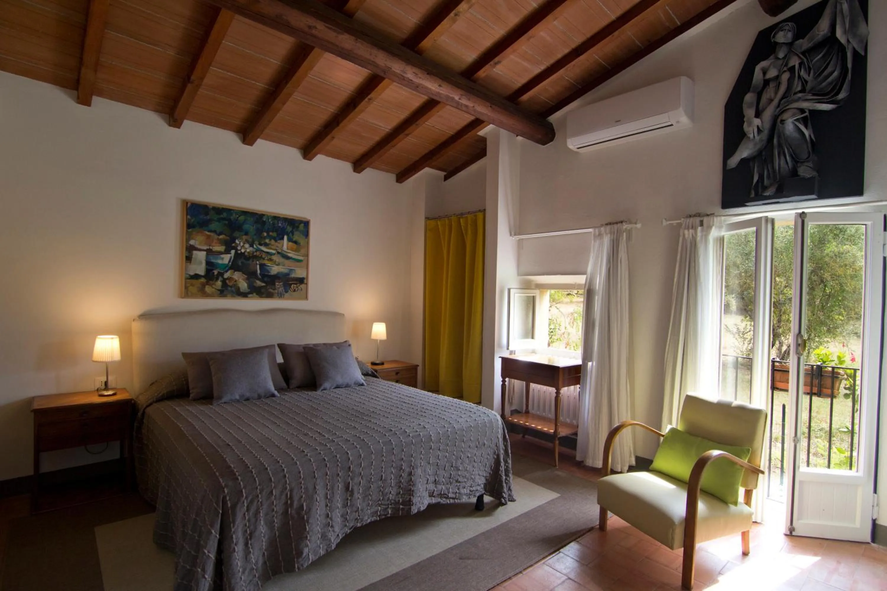 Bed in Il Monasteraccio