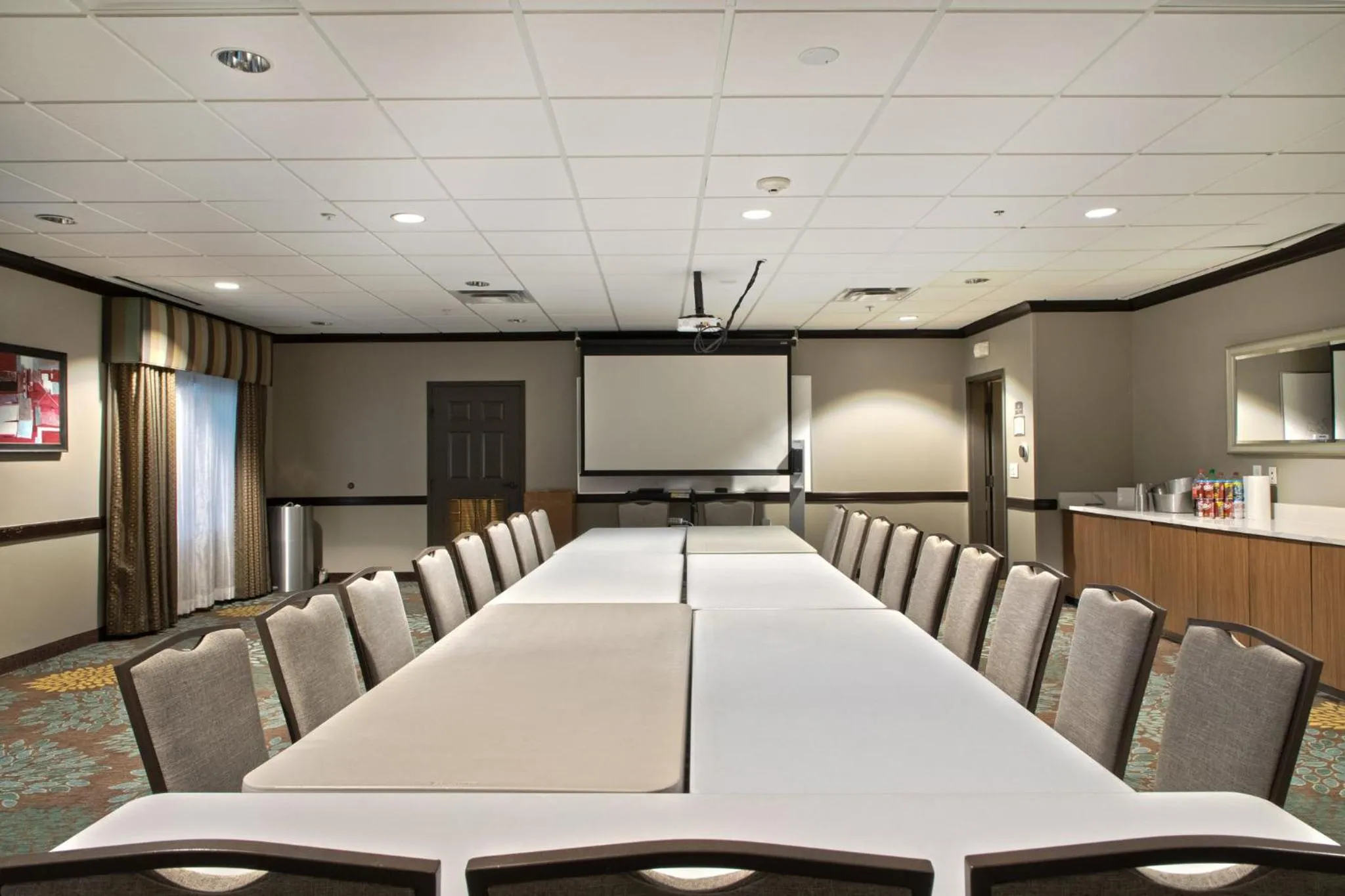 Meeting/conference room in Staybridge Suites Houston-NASA Clear Lake by IHG