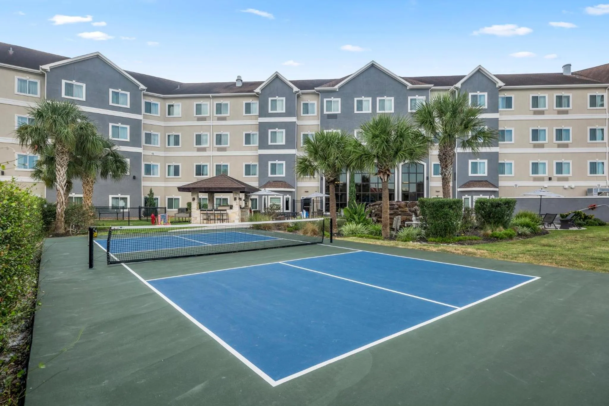 Fitness centre/facilities in Staybridge Suites Houston-NASA Clear Lake by IHG