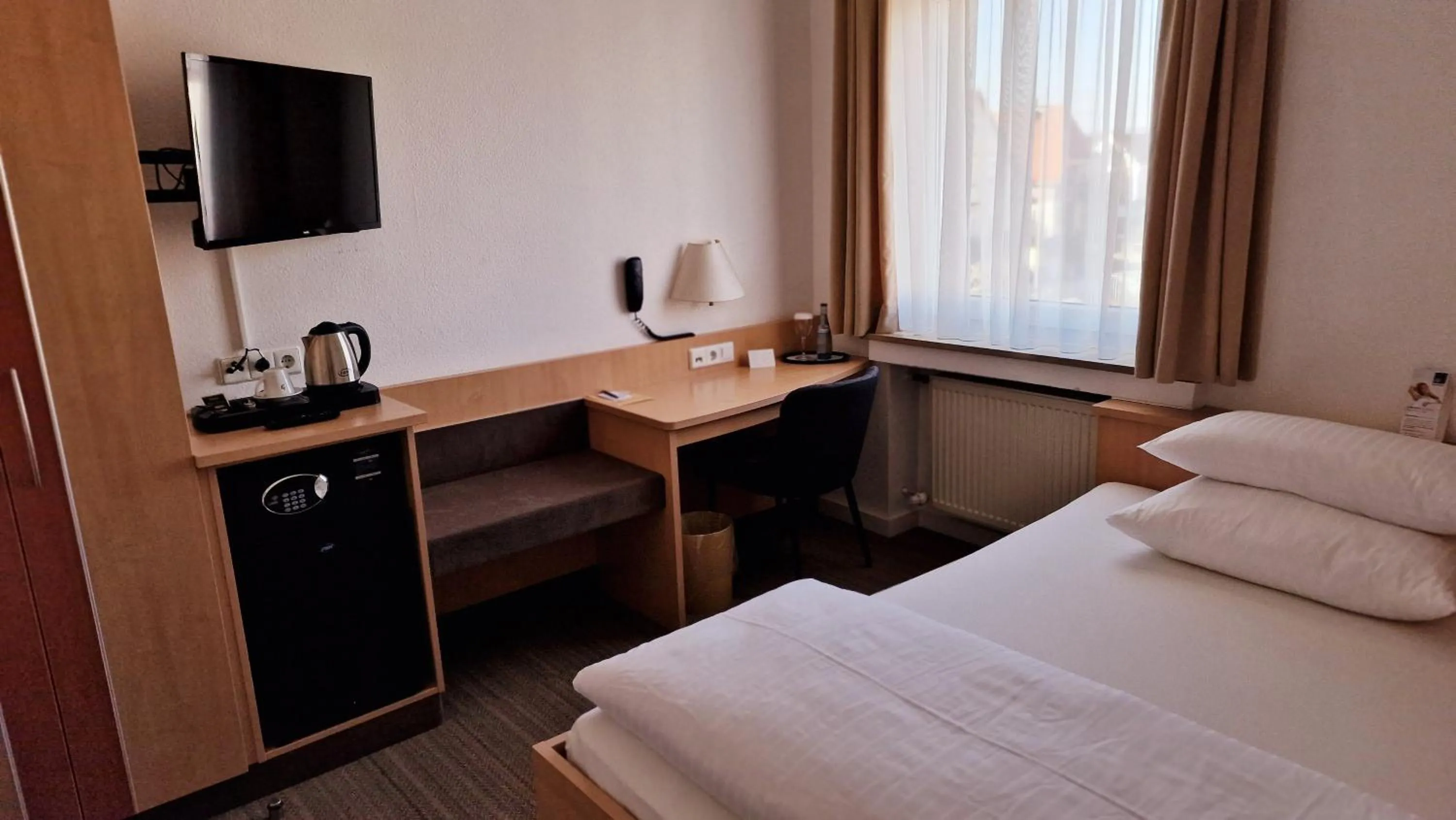 Bedroom, Bed in Hotel Garni Superior