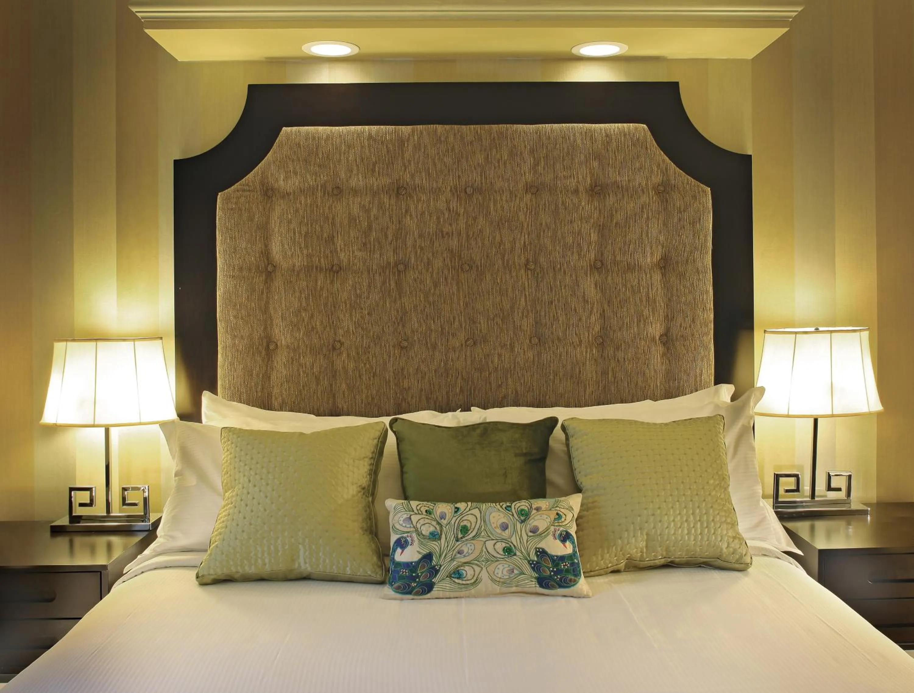 Bedroom, Bed in The Inn At Fox Hollow Hotel