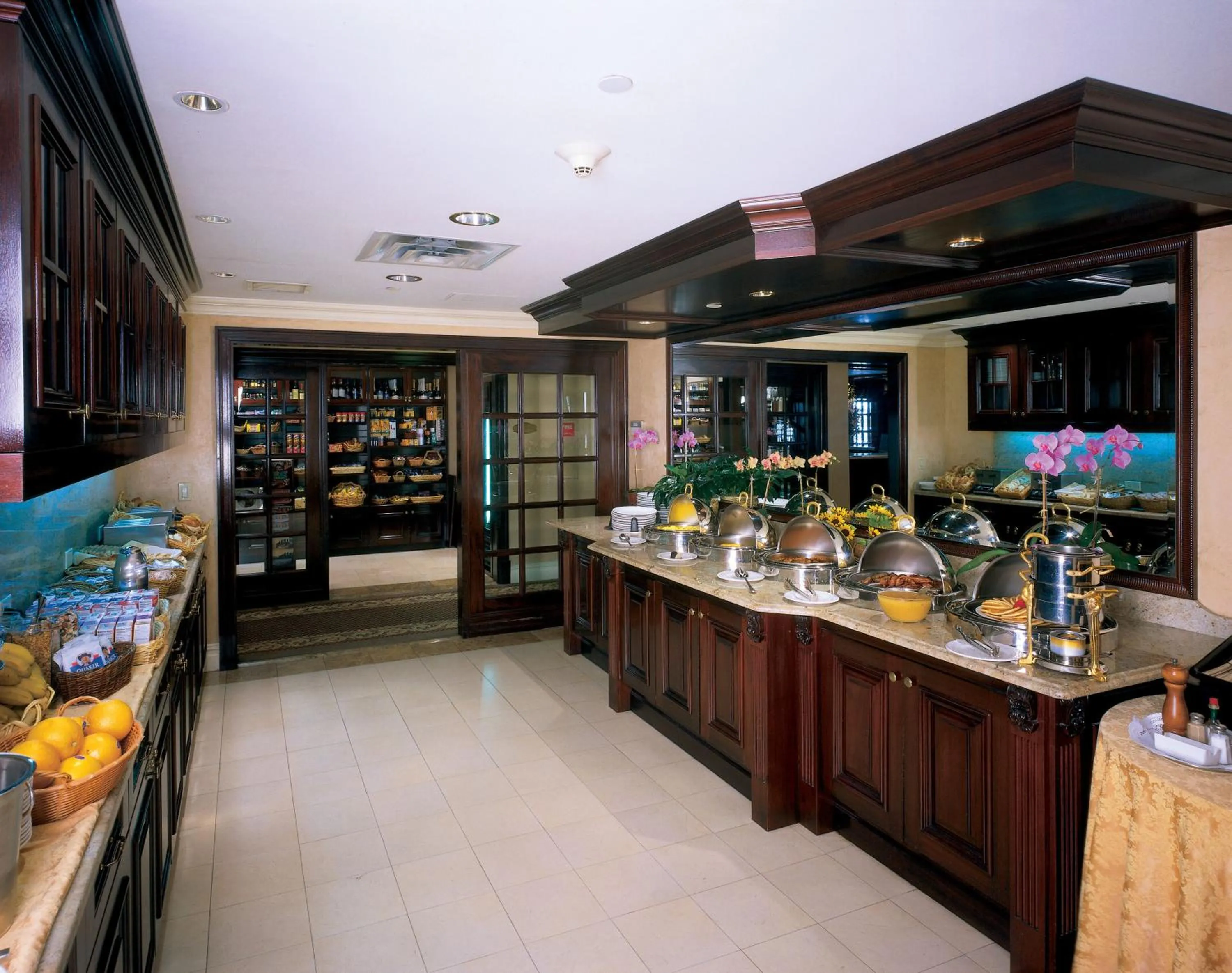 Food in The Inn At Fox Hollow Hotel