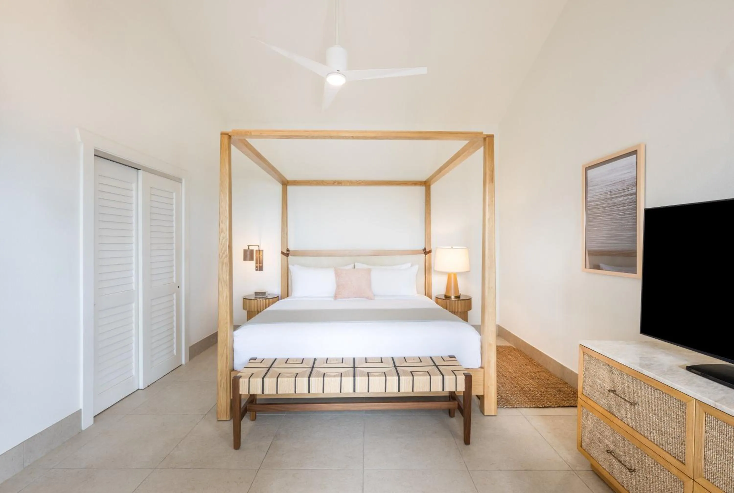 Bedroom, Bed in Islander Resort