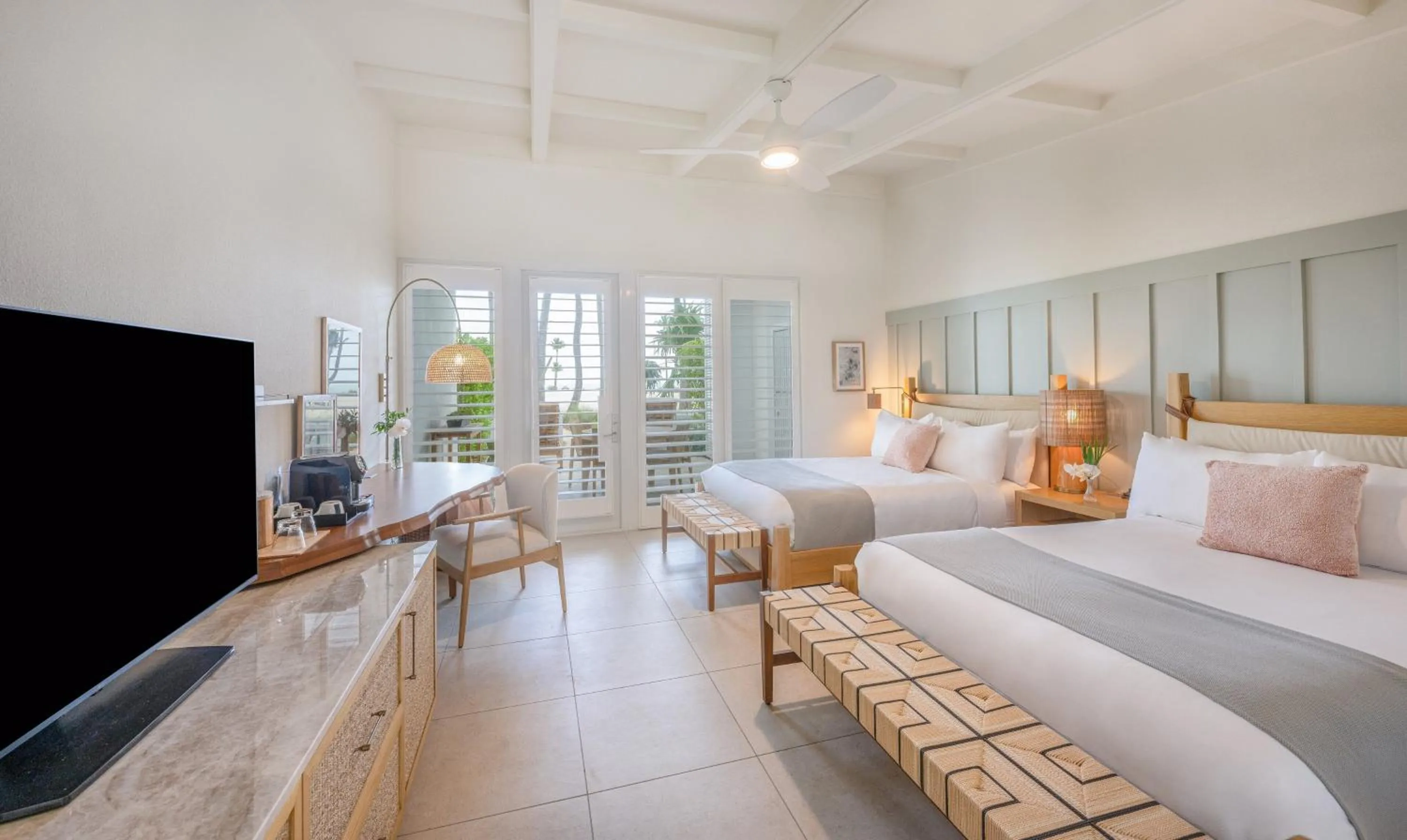 Bedroom, Bed in Islander Resort