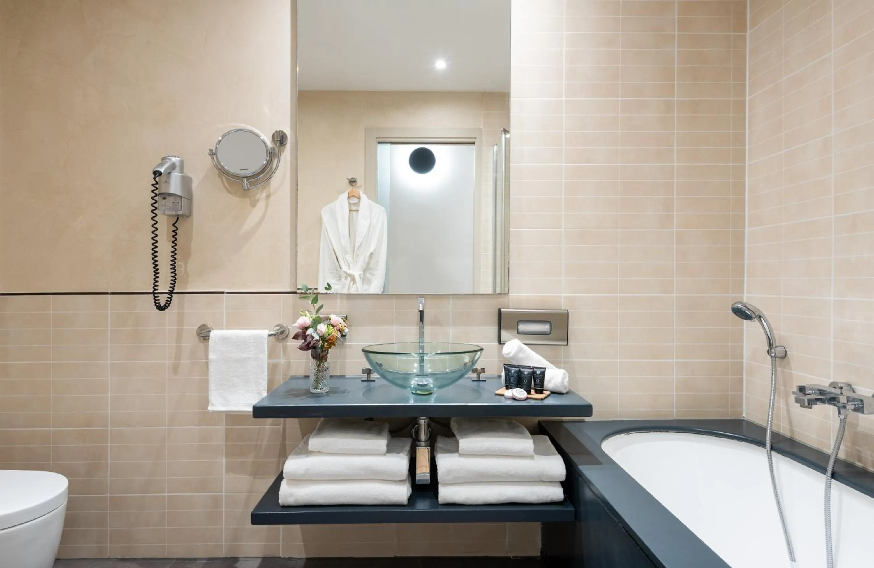 Bathroom in Leonardo Boutique Hotel Rome Termini