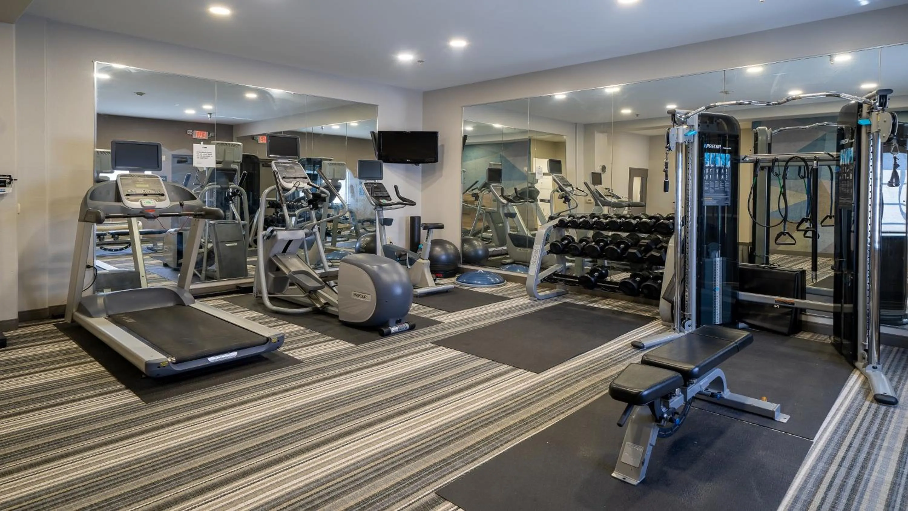 Fitness centre/facilities in Candlewood Suites Baytown by IHG