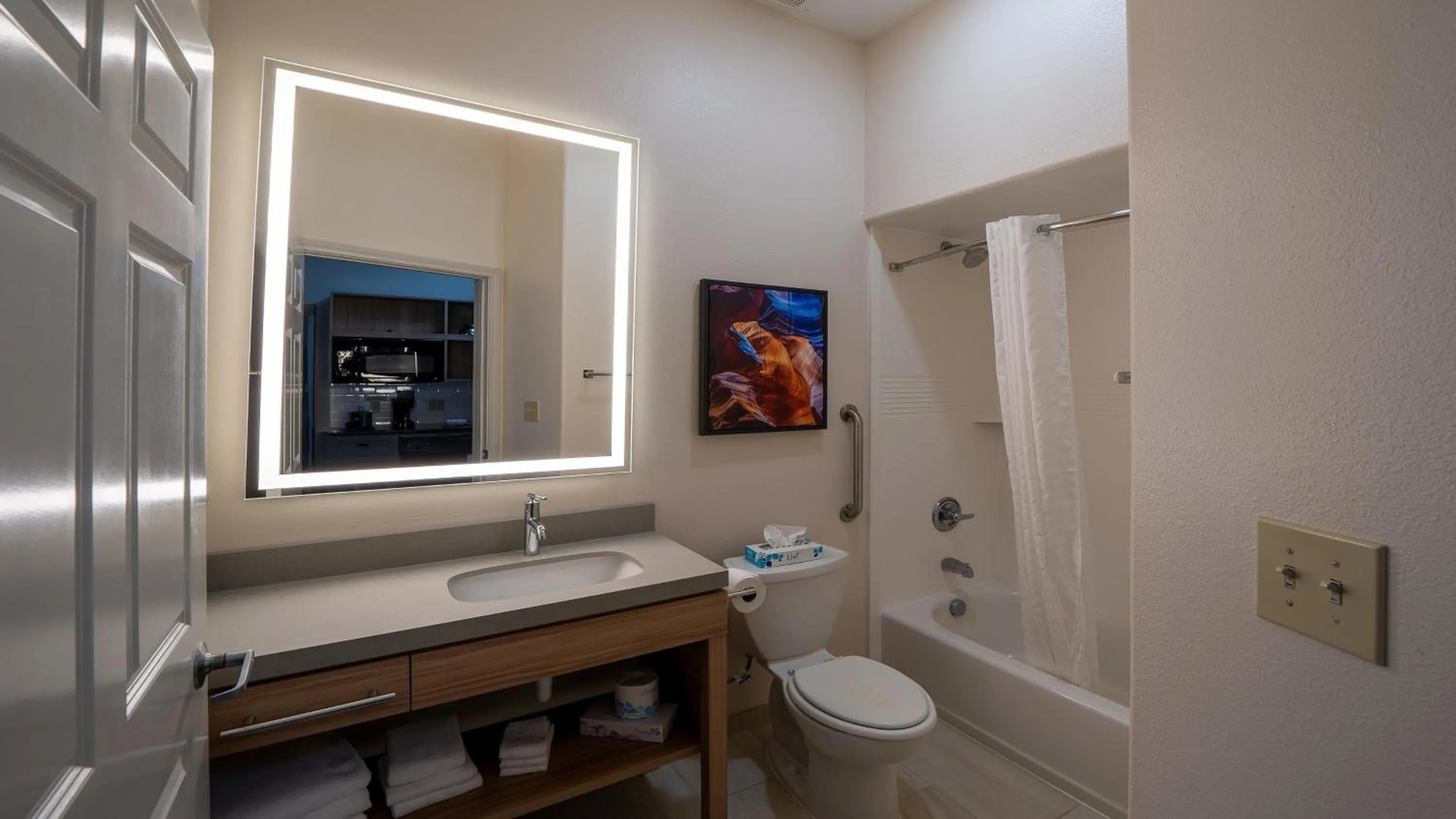 Bathroom in Candlewood Suites Baytown by IHG
