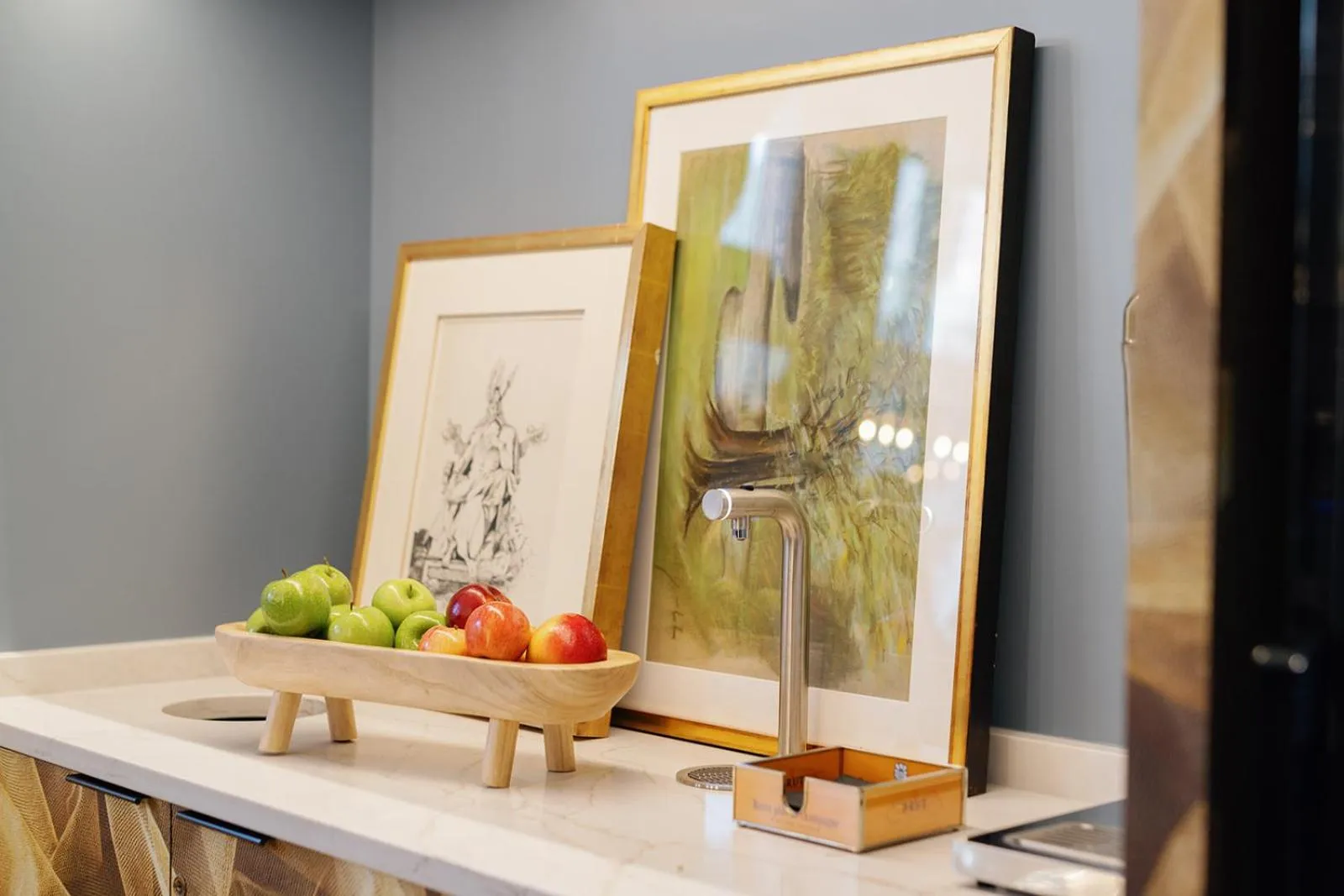 Lobby or reception in voco Hotel Napoleon Memphis by IHG