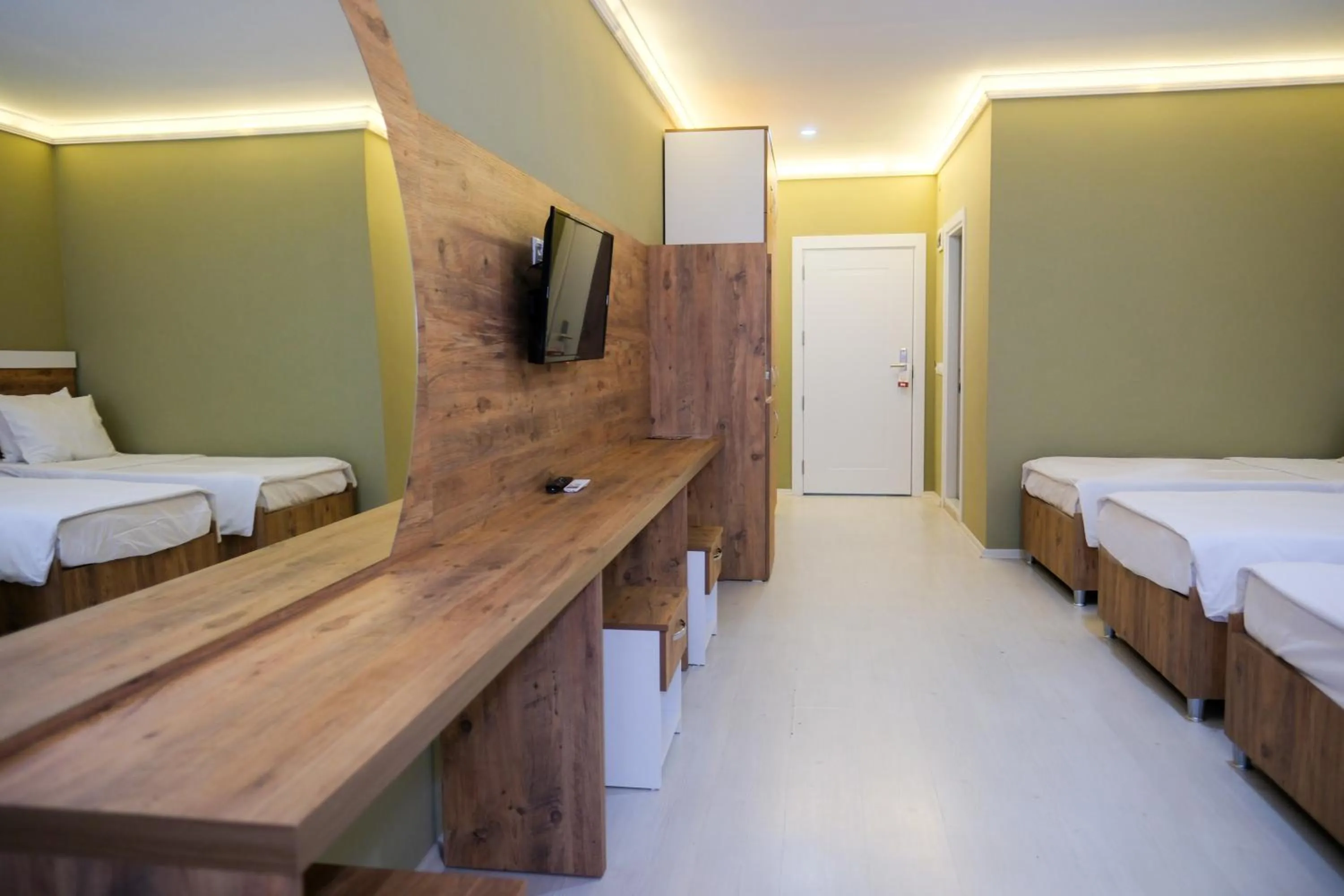 TV and multimedia, Bed in Altayhan Otel