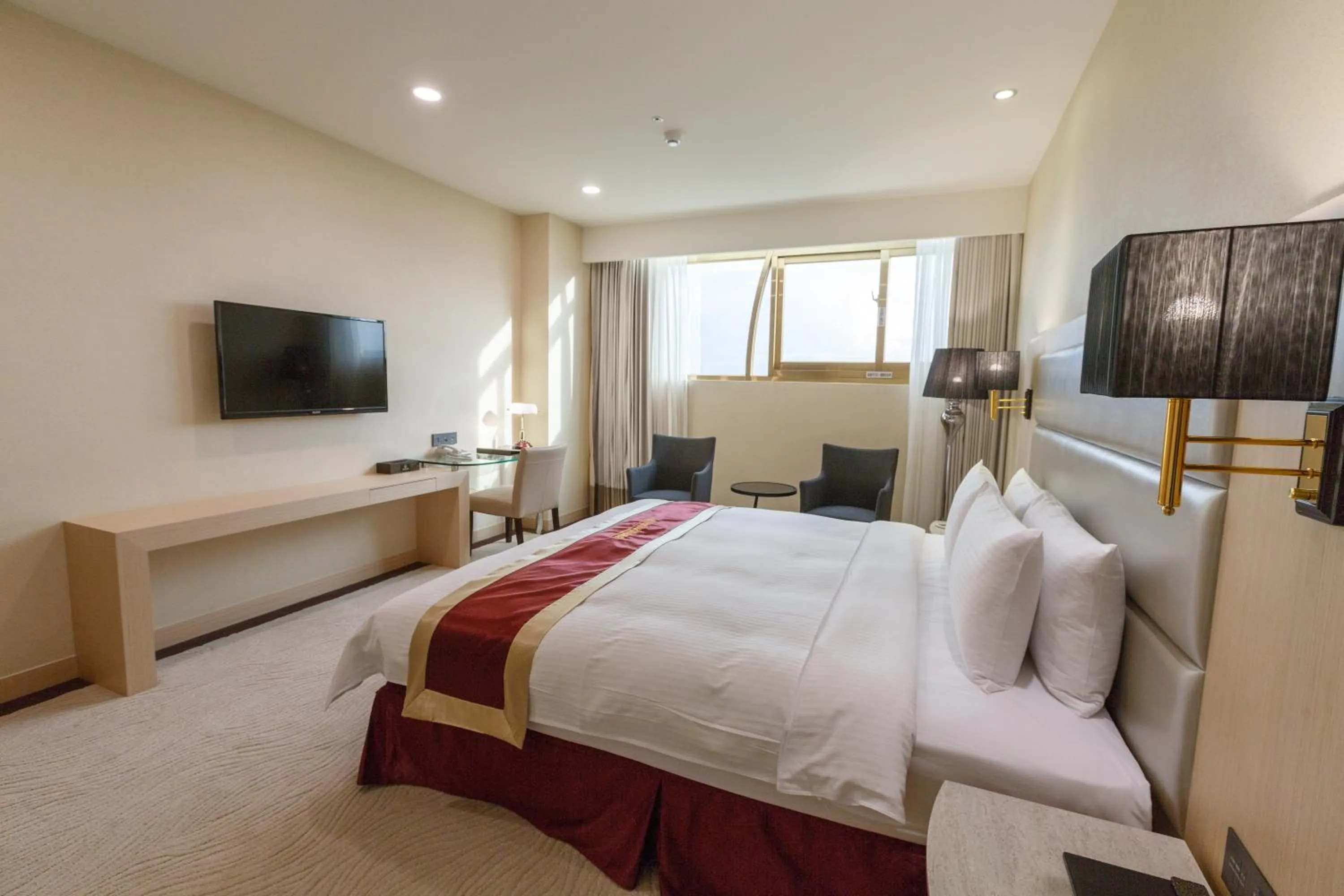 bunk bed, Bed in Royal Gold Hotel