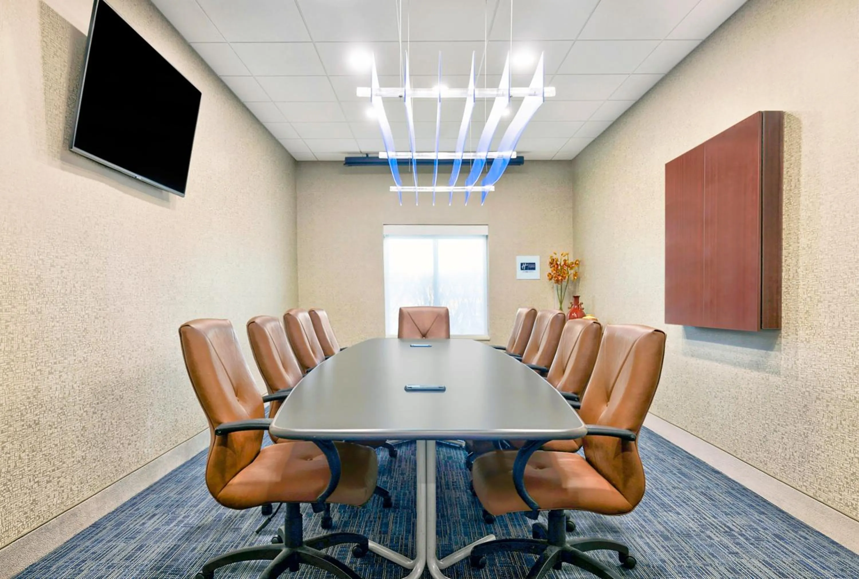 Meeting/conference room in Holiday Inn Express Hotel & Suites Kansas City - Grandview by IHG