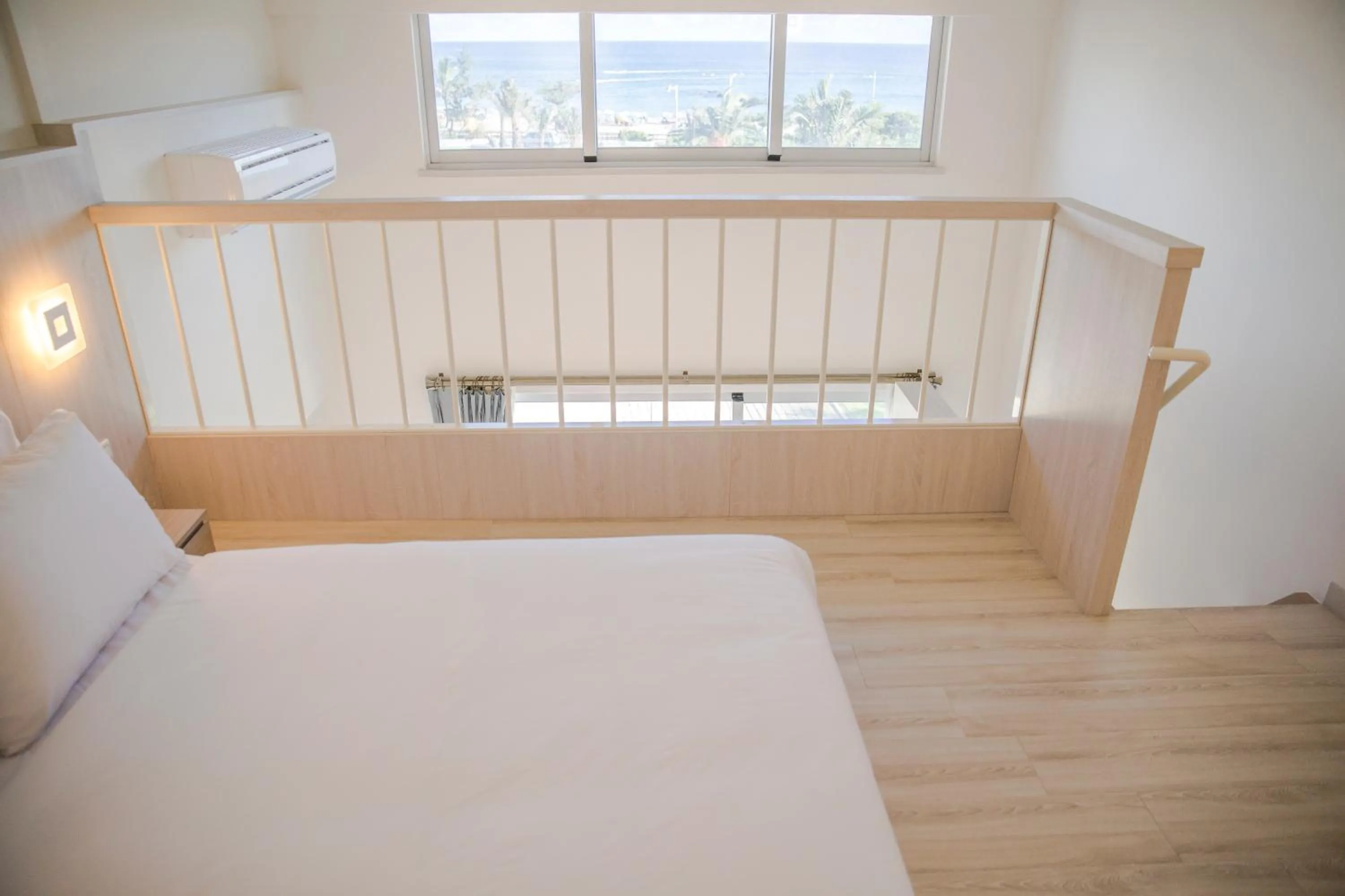 Bed in 墾丁椰林 海灘文旅