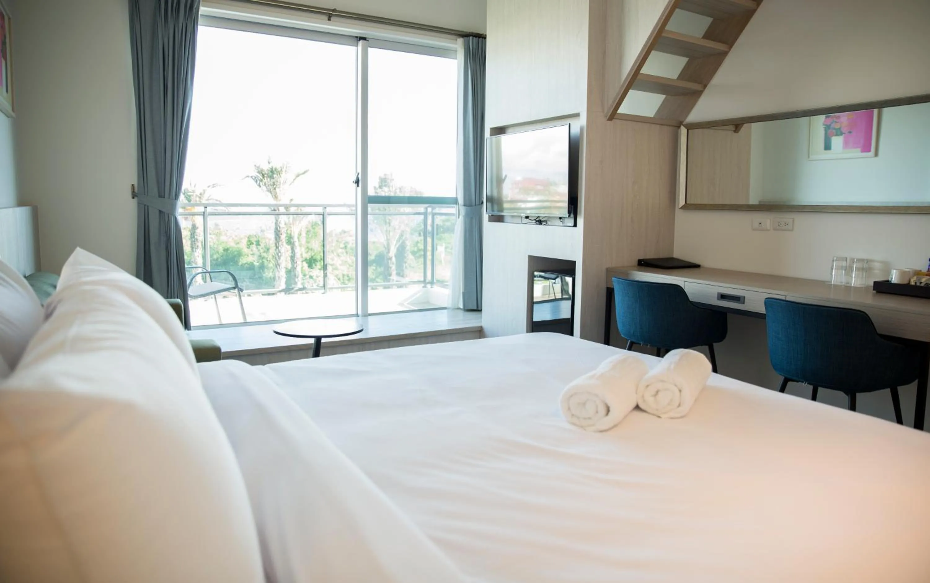 Photo of the whole room, Bed in 墾丁椰林 海灘文旅