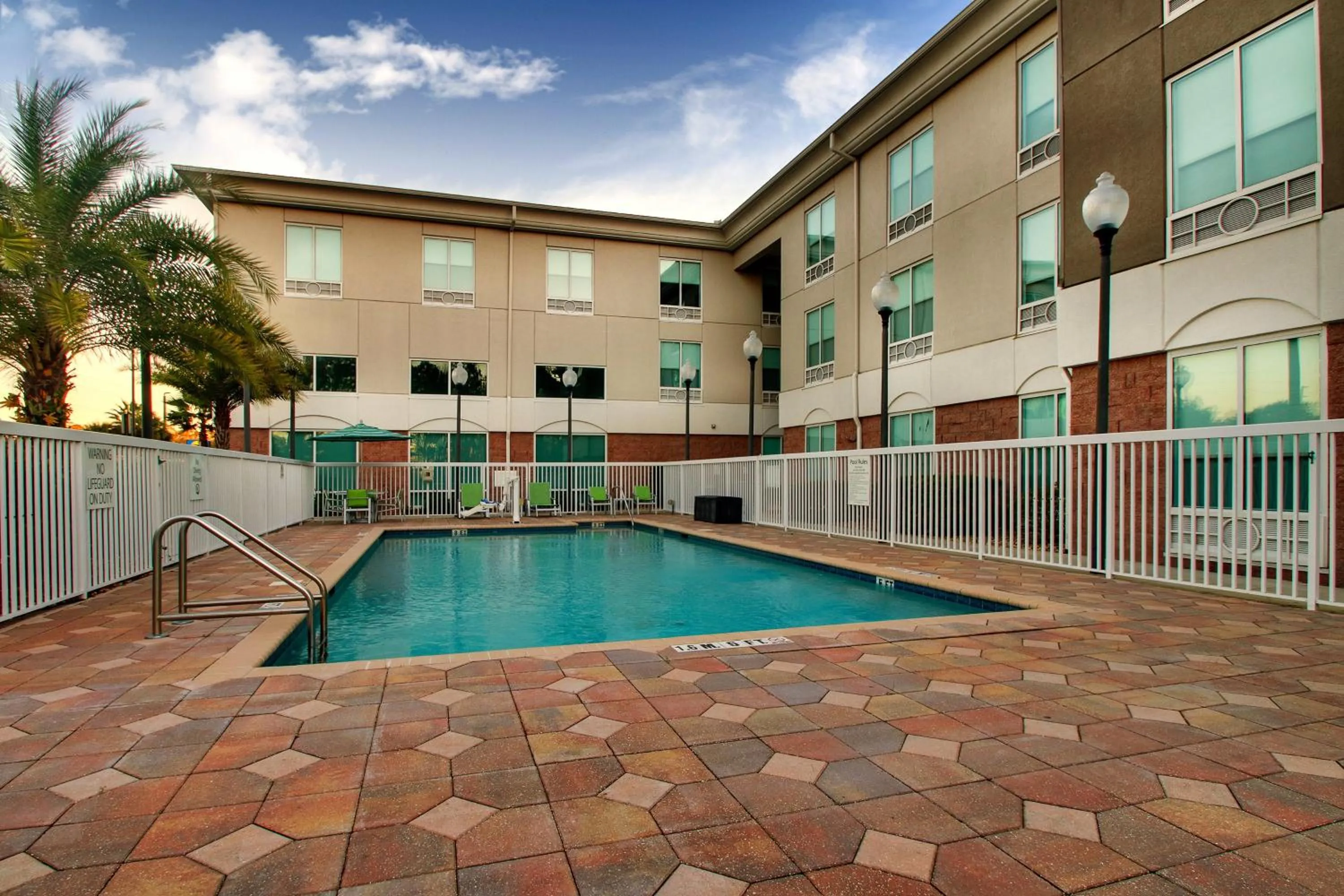 Swimming pool in Holiday Inn Express Hotel & Suites Jacksonville North-Fernandina by IHG