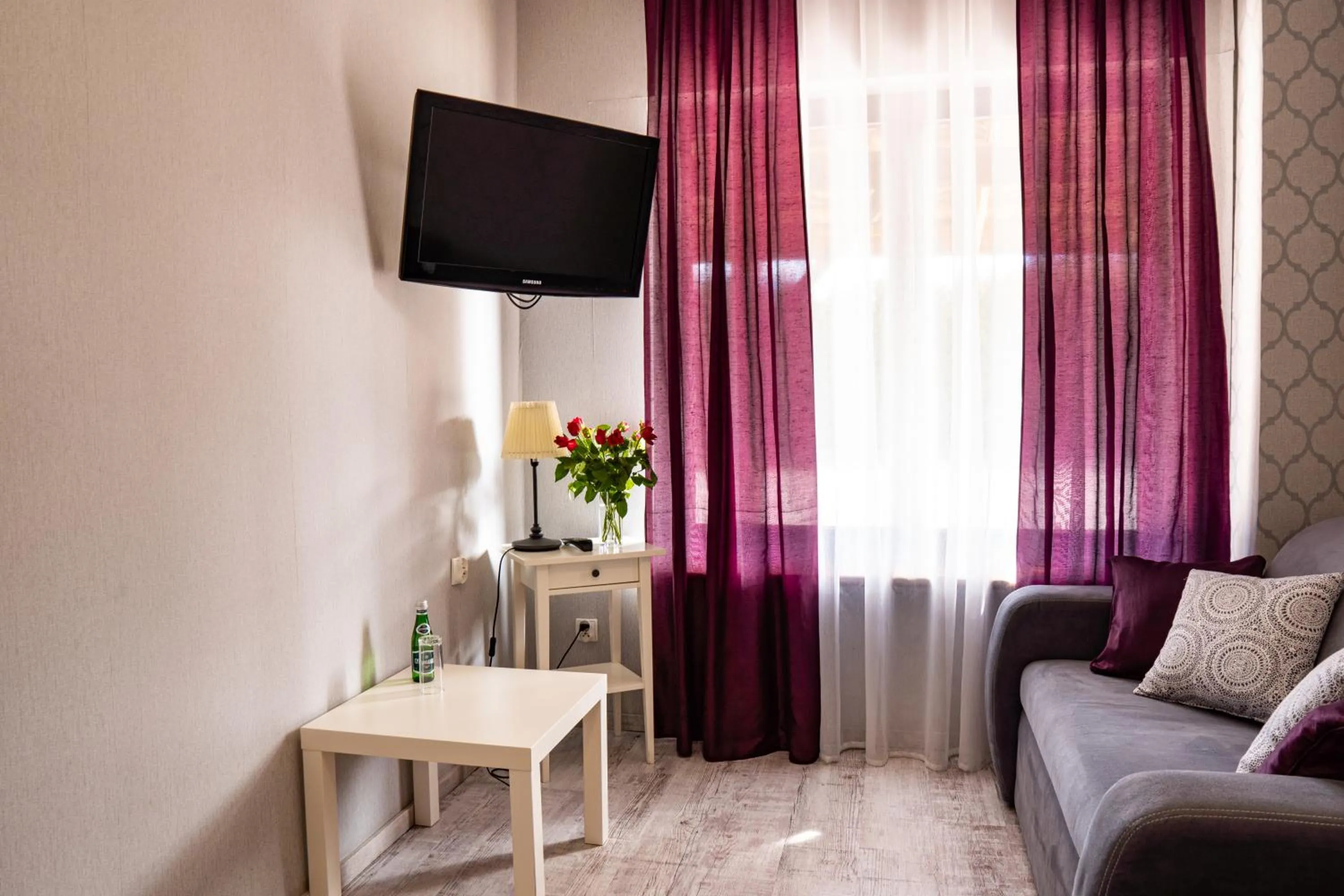 Communal lounge/ TV room in Rancho