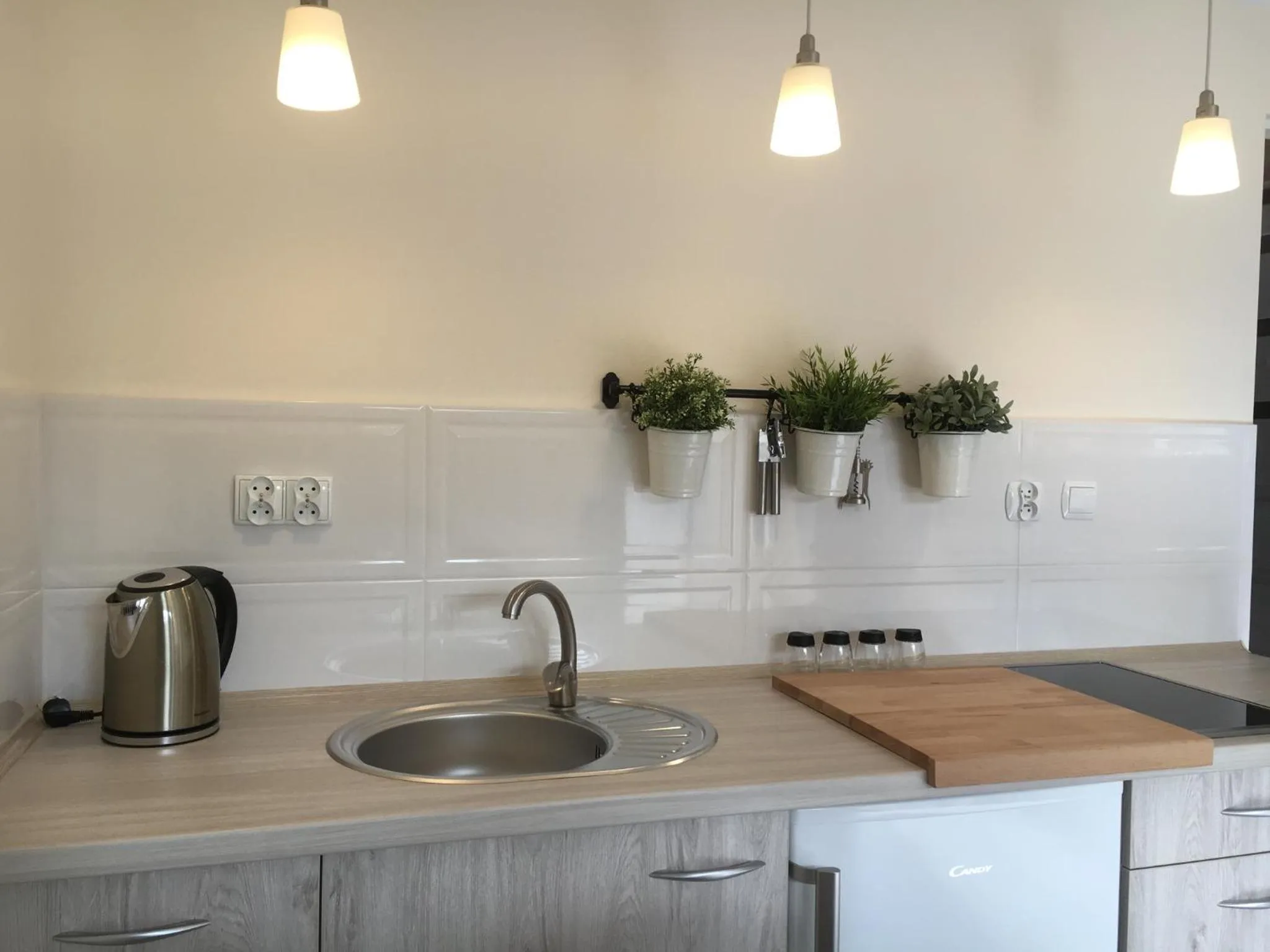 Coffee/tea facilities in Rancho