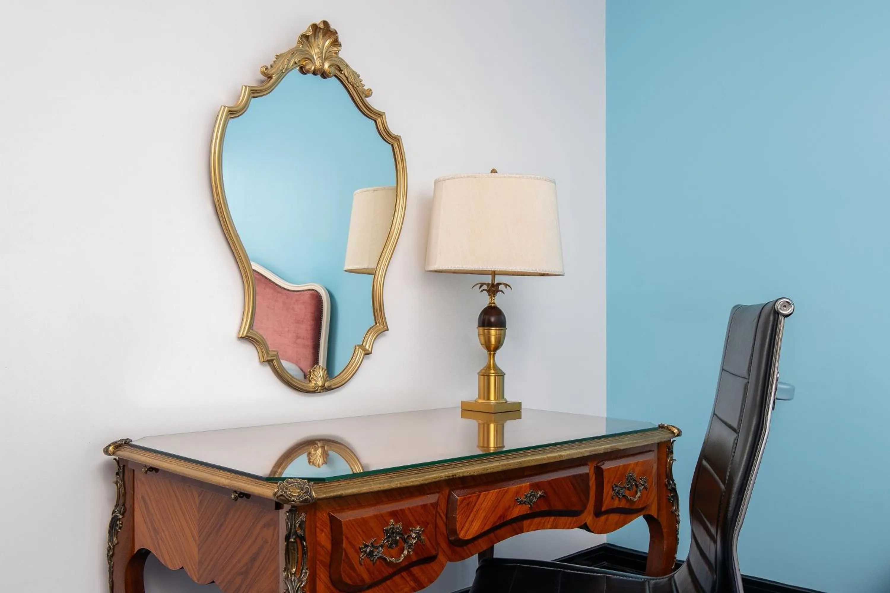 Photo of the whole room in InterContinental Taif by IHG