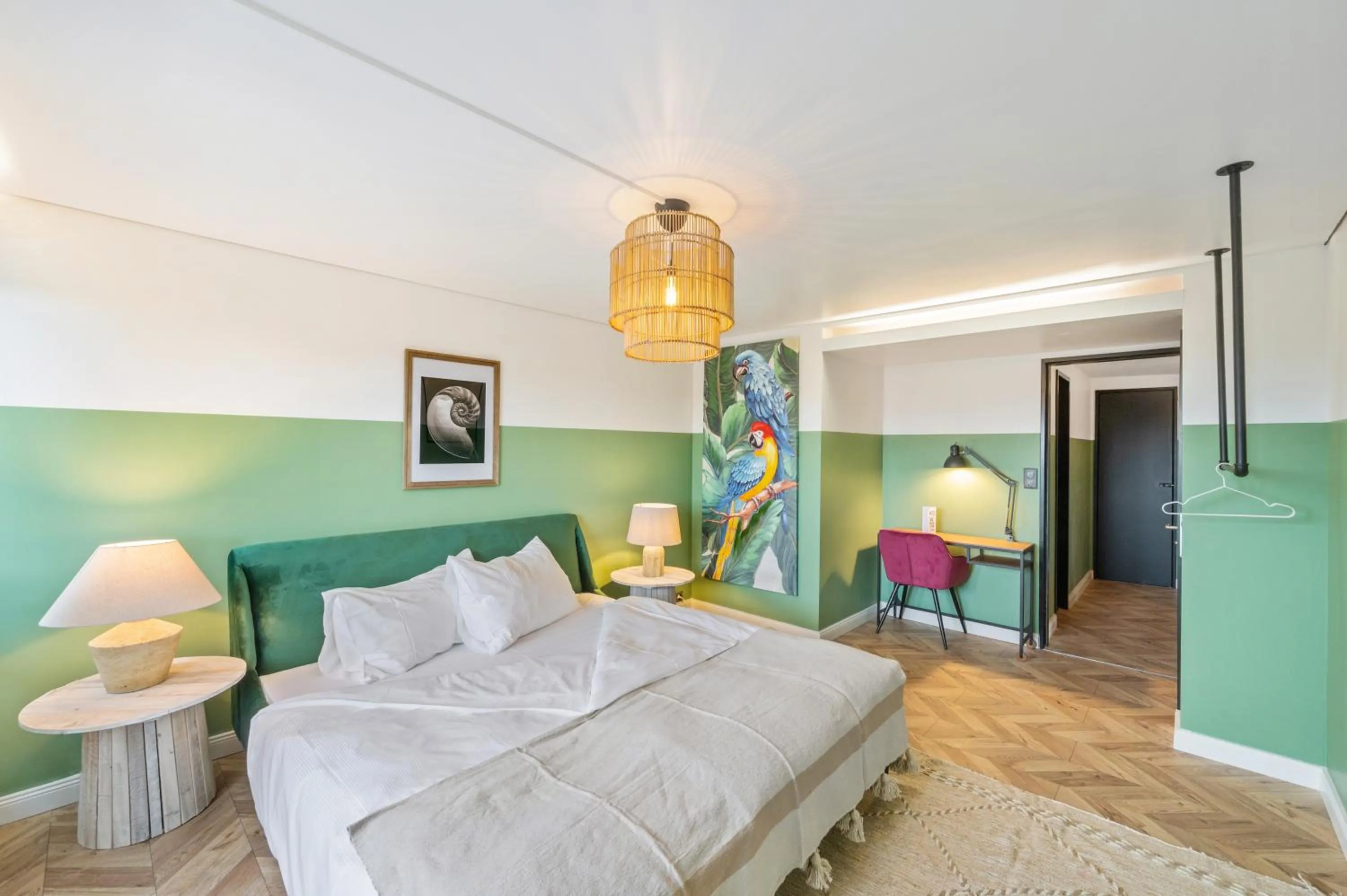 Bed in Becozy Self Check-in Pop-Up Hotel Basel