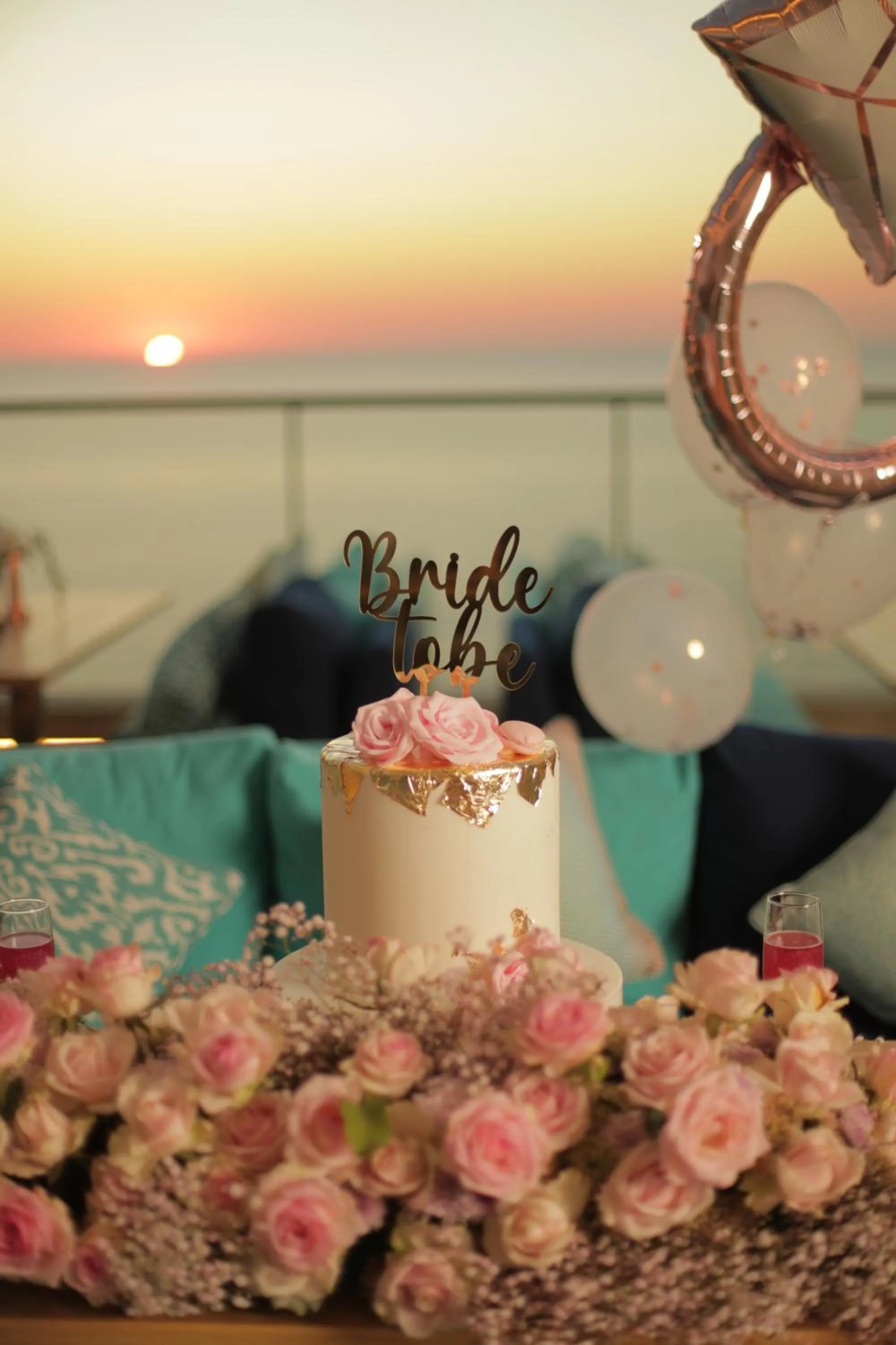 Restaurant/places to eat in Raouche Arjaan by Rotana