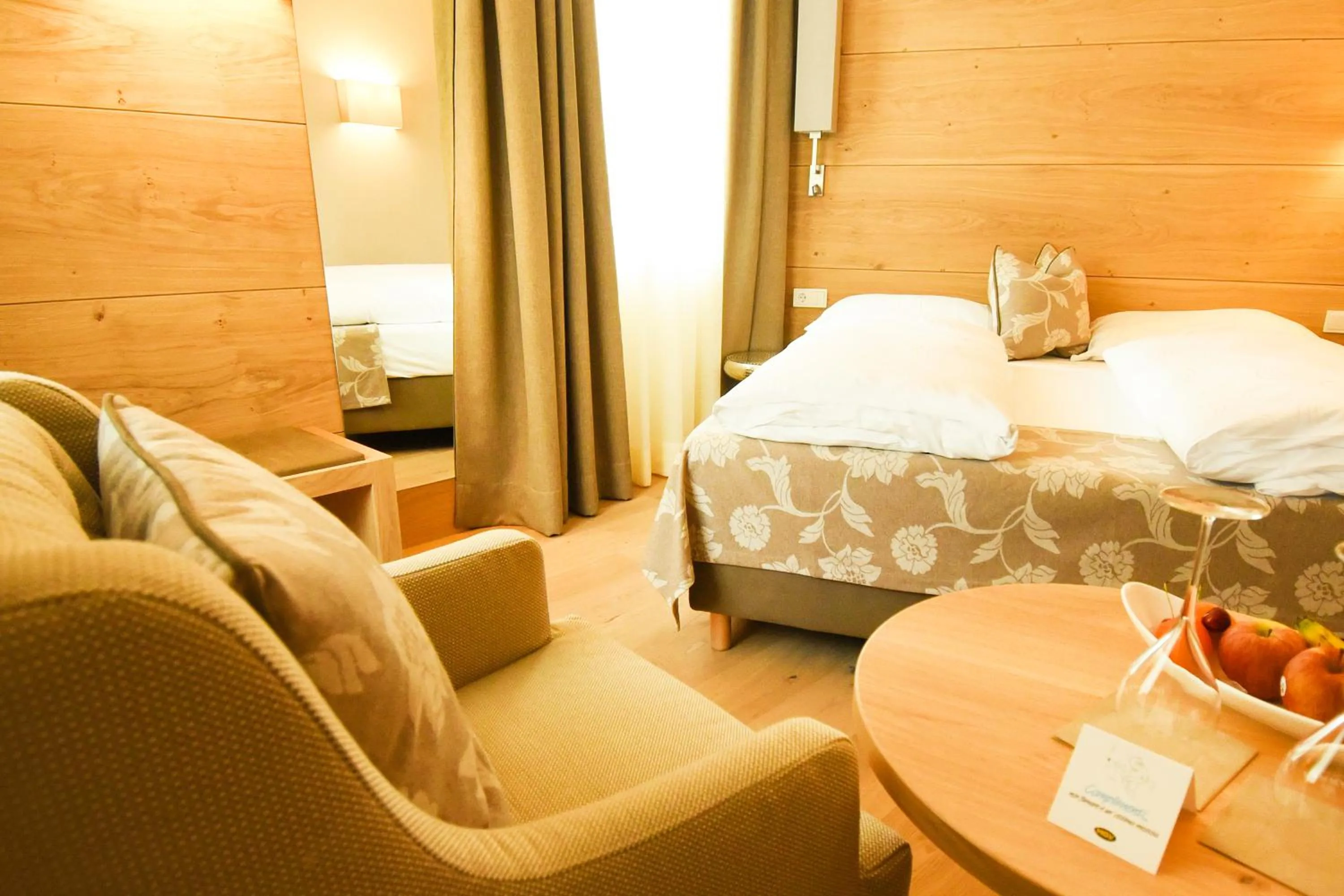 Photo of the whole room, Bed in Das Alte Rathaus