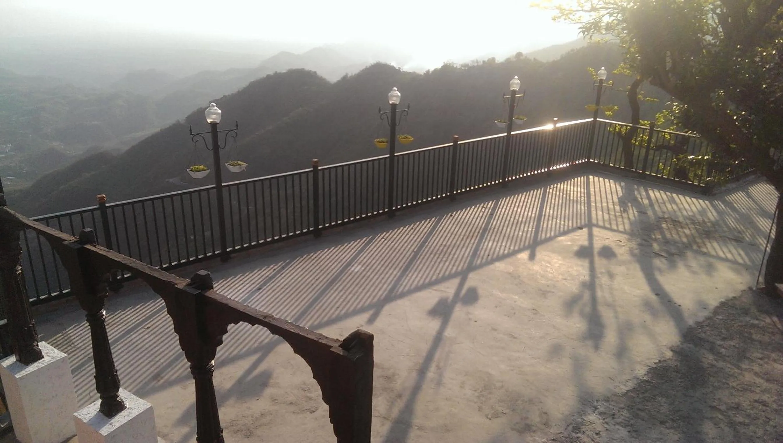 Balcony/Terrace in Jharipani Castle