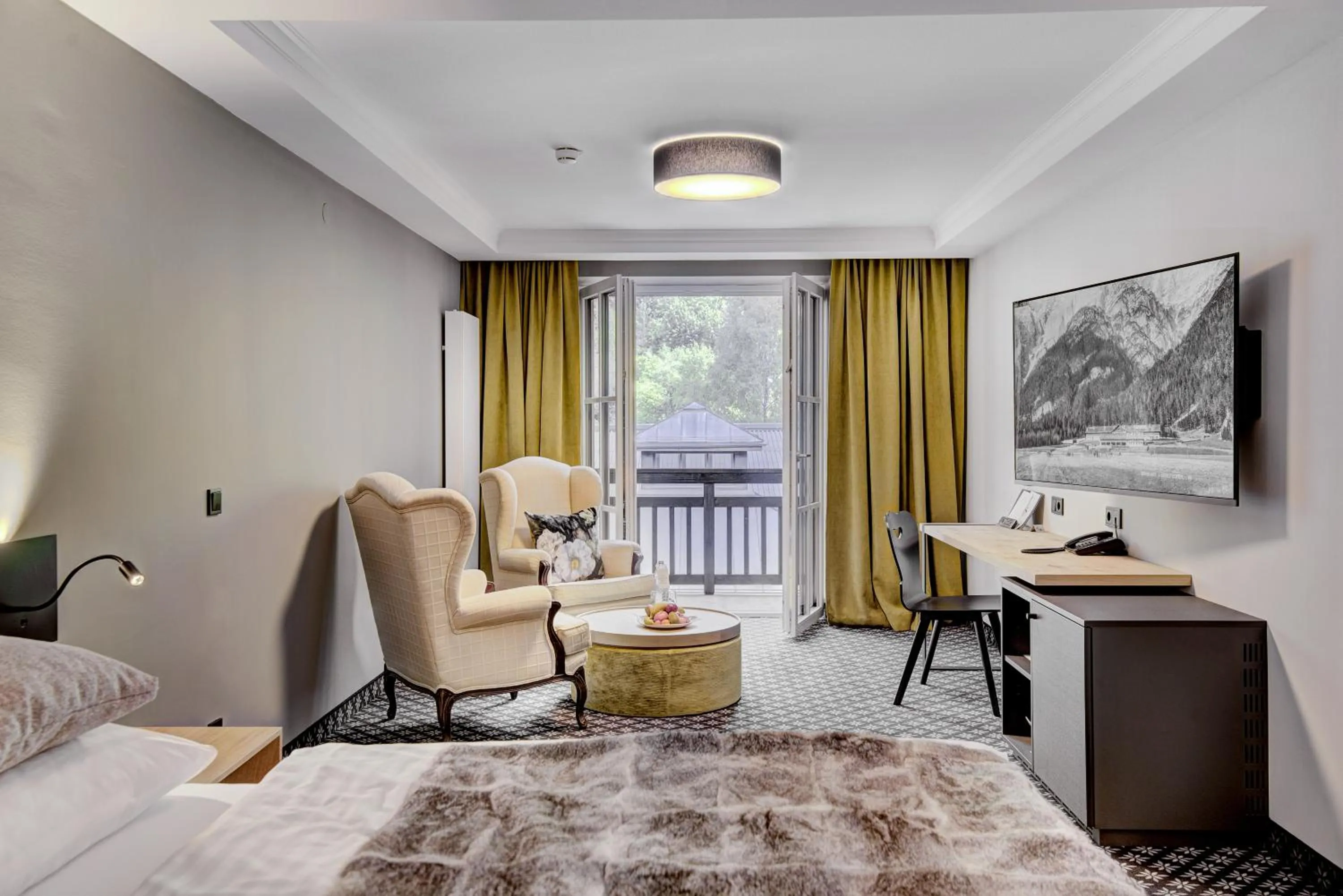 Photo of the whole room, Bed in Hotel Gut Brandlhof