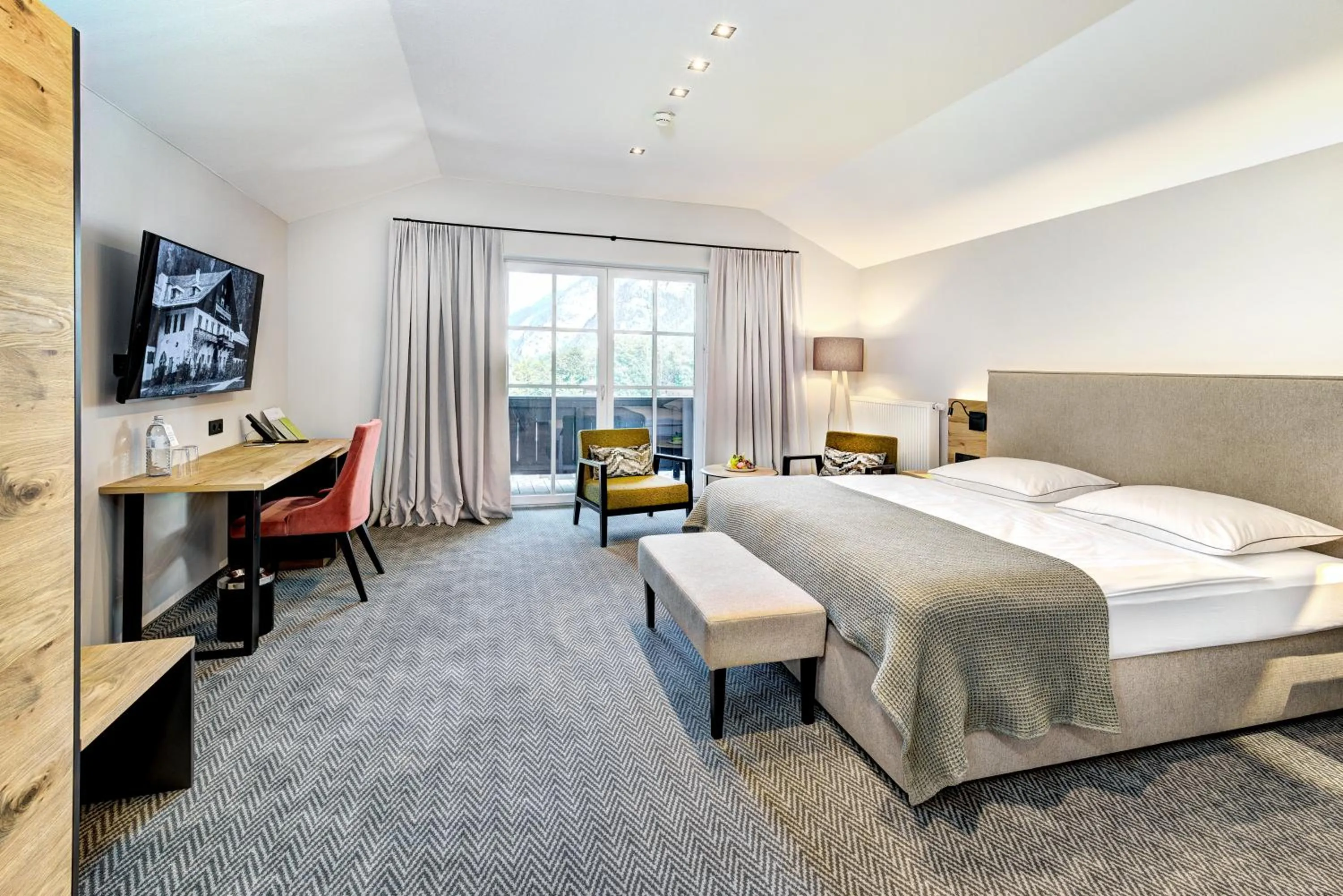 Property building, Bed in Hotel Gut Brandlhof