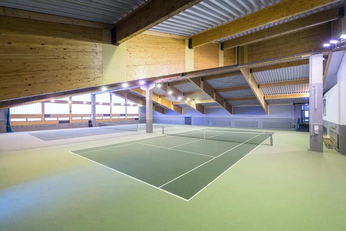 Tennis court in Hotel Gut Brandlhof