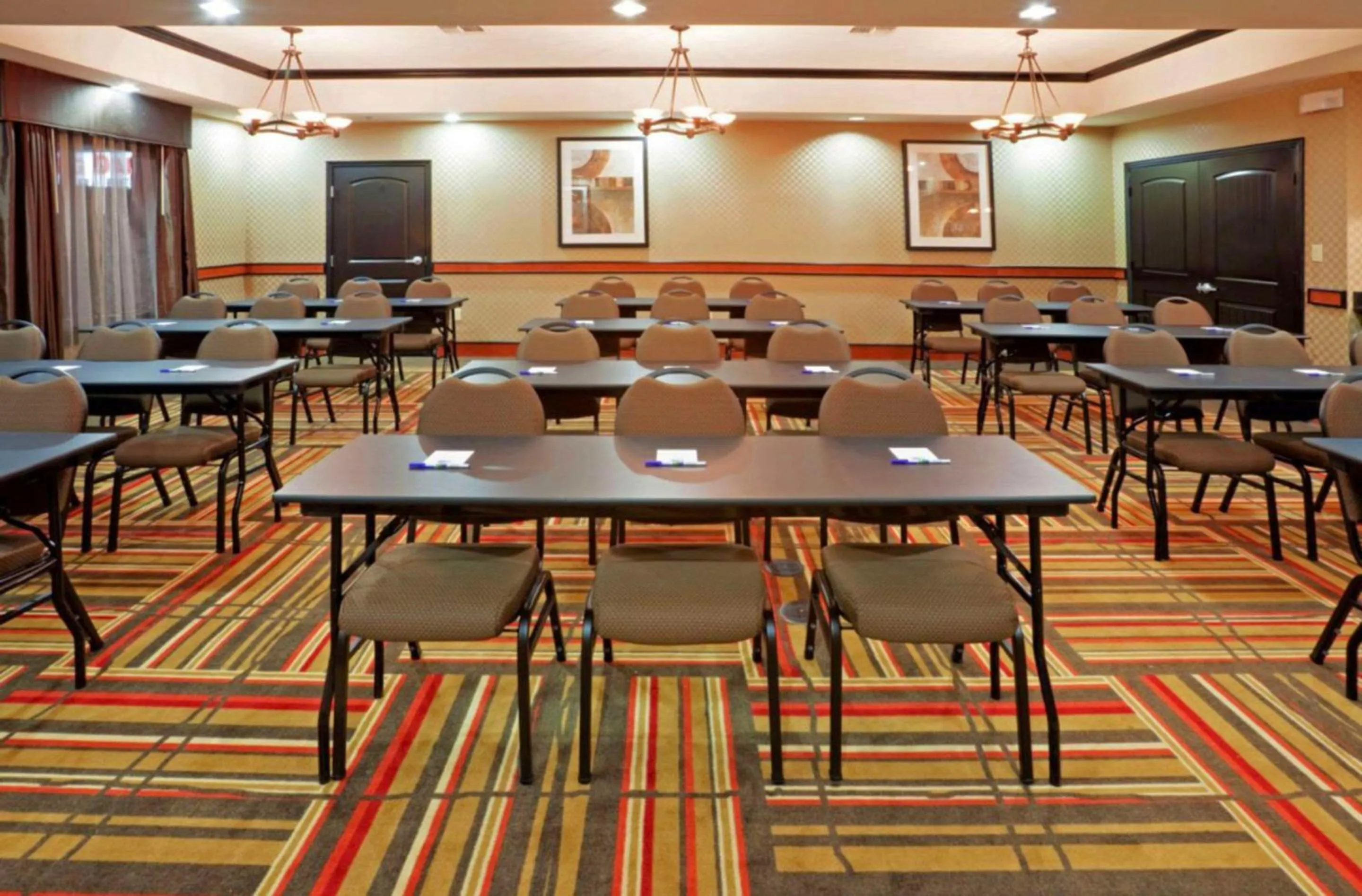 Meeting/conference room in Comfort Inn & Suites Dallas Medical-Market Center