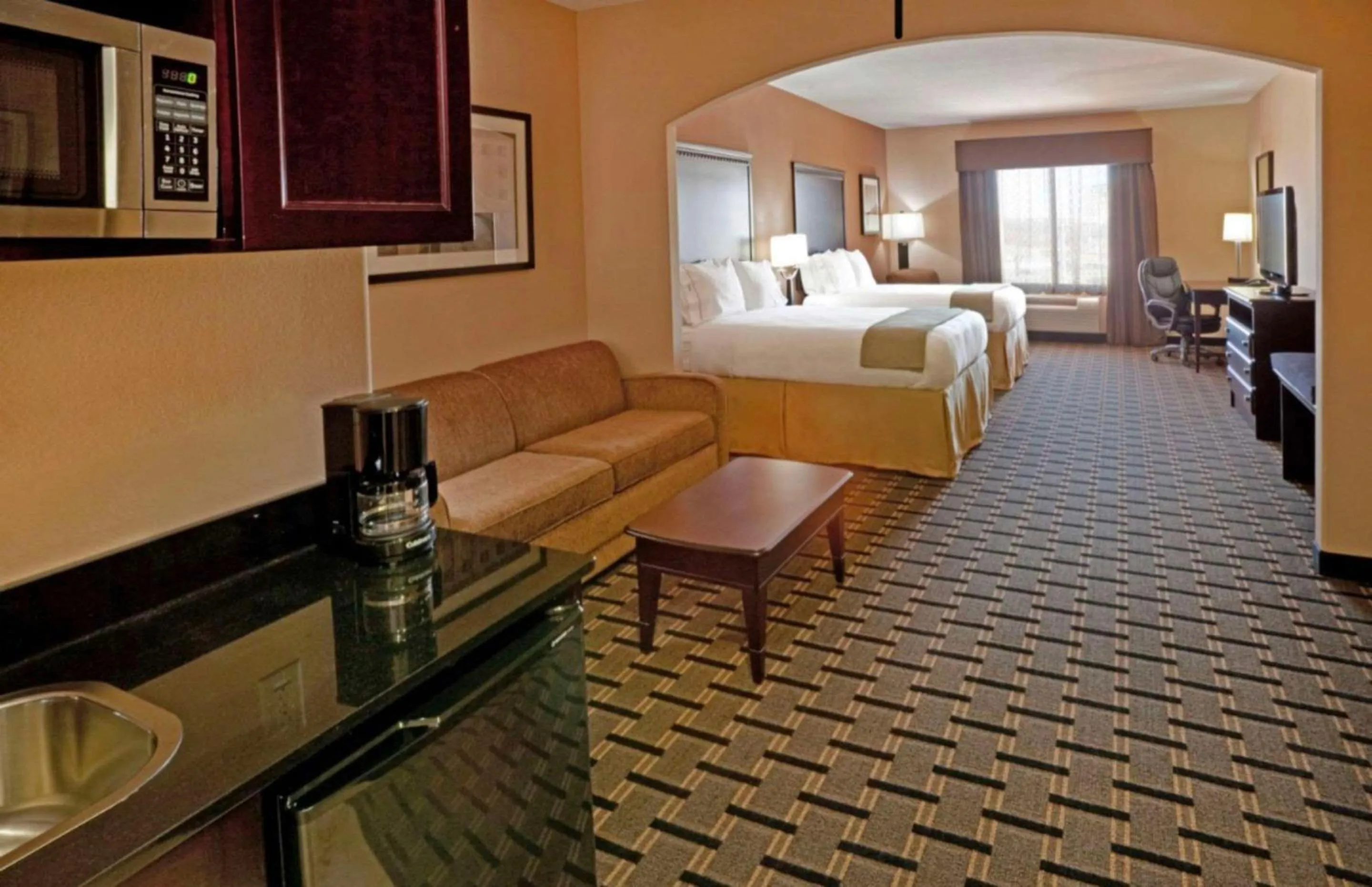 Bedroom, Bed in Comfort Inn & Suites Dallas Medical-Market Center