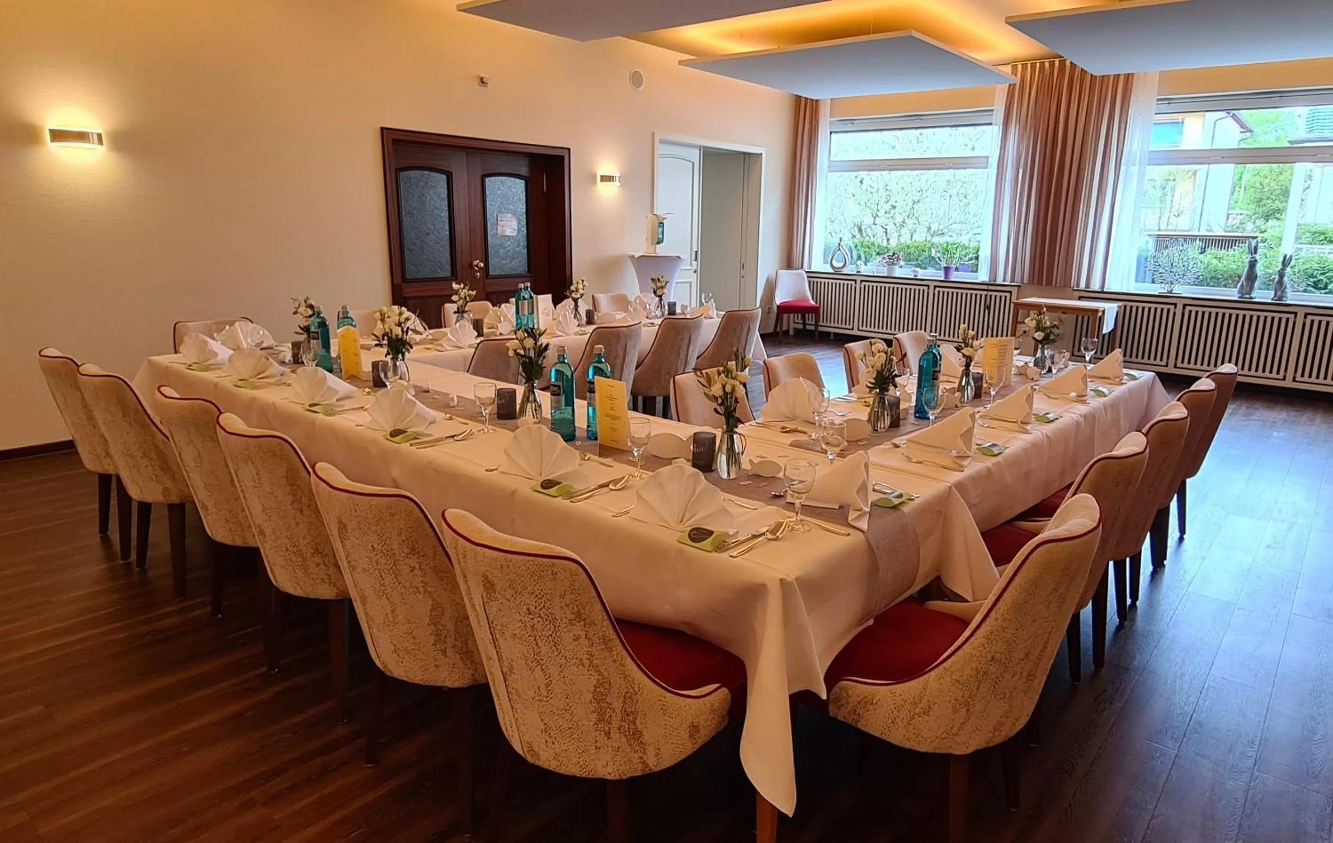 Restaurant/places to eat in Hotel Hessischer Hof