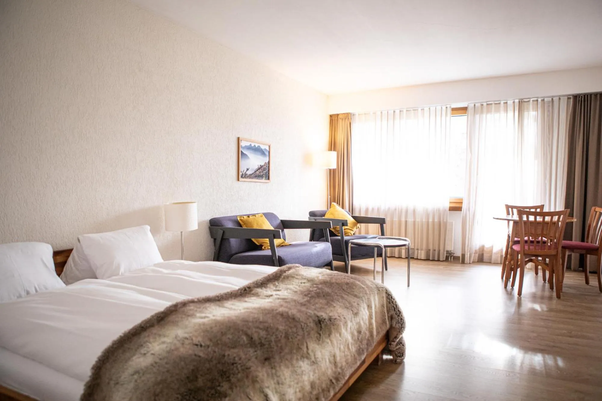 Living room, Bed in Kurhaus Lenzerheide