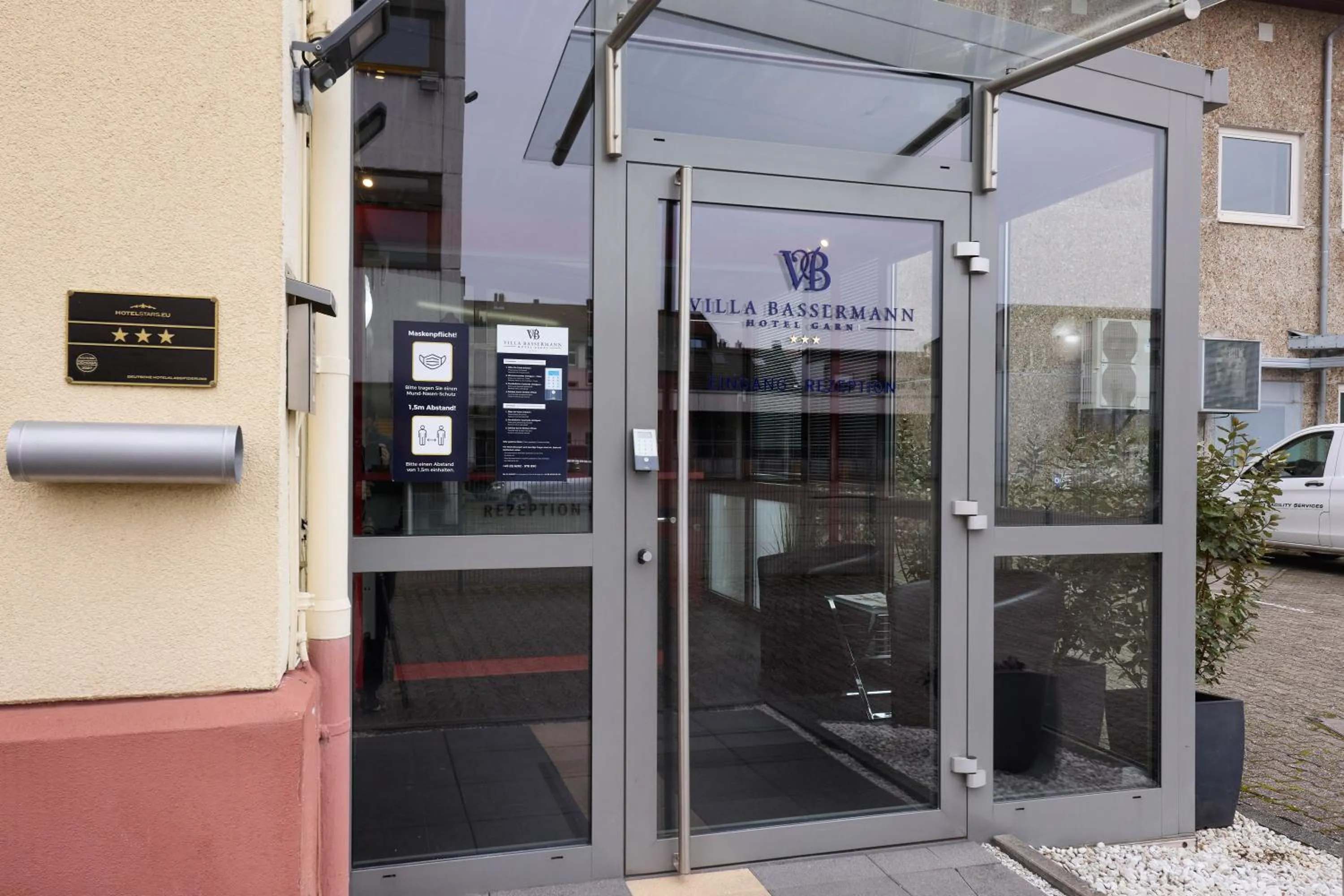 Property building in Hotel Villa-Bassermann, stilvoll, 2 Min zum Schloss, schnelles WLAN & Parkplatz