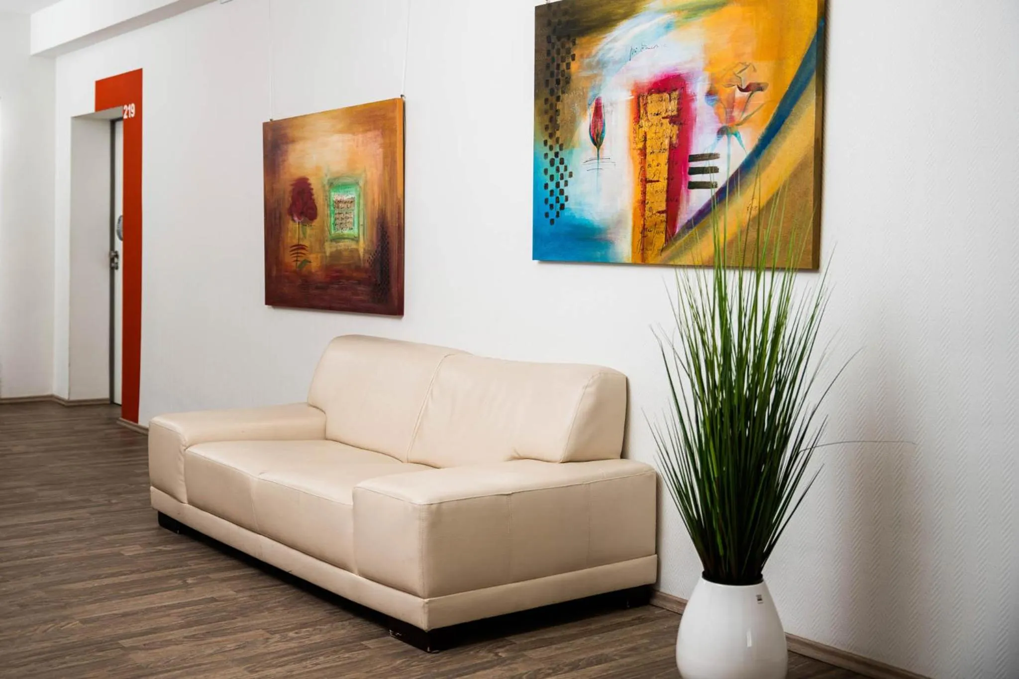 Decorative detail in Hotel Villa-Bassermann, stilvoll, 2 Min zum Schloss, schnelles WLAN & Parkplatz