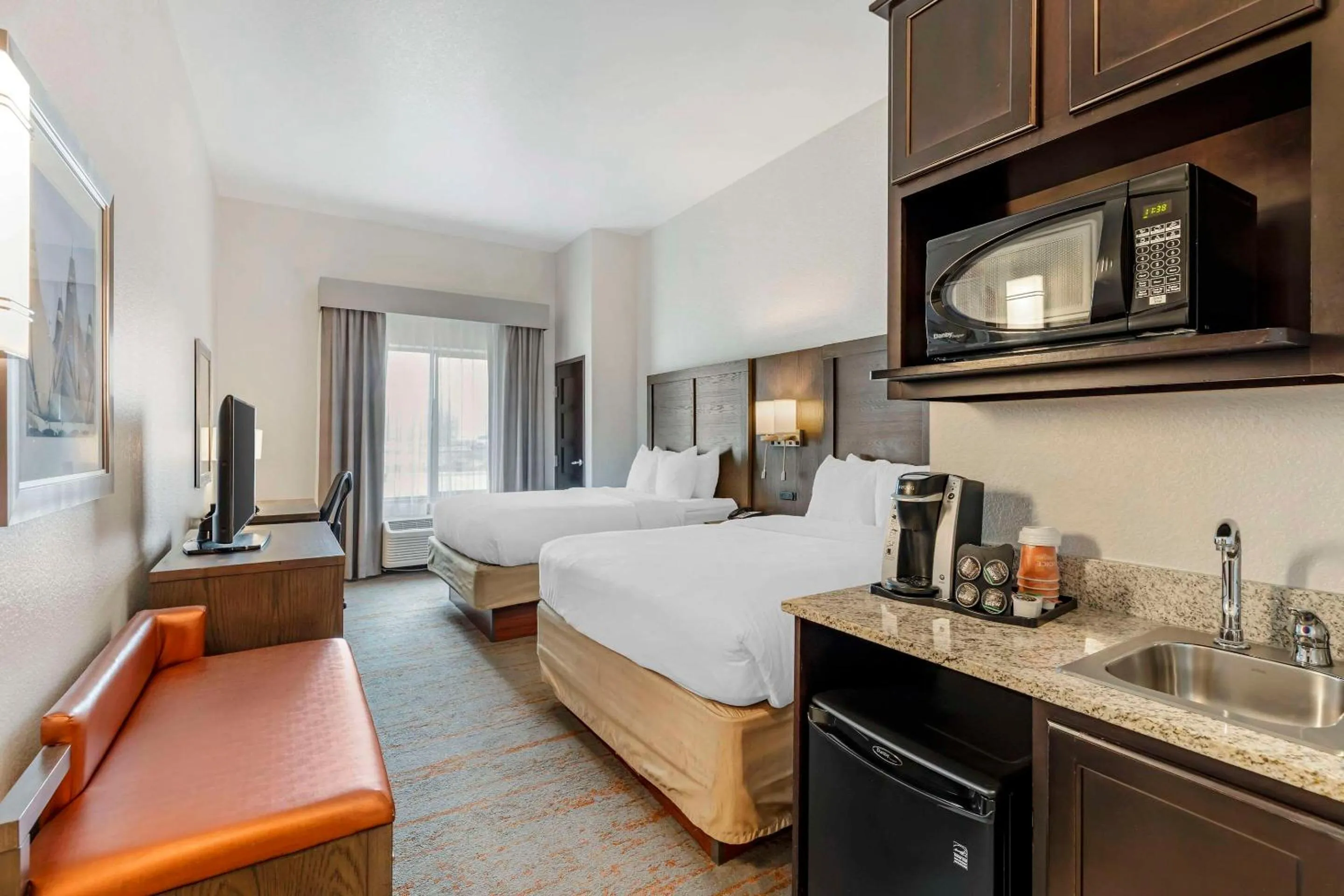 Bedroom, Bed in Comfort Inn & Suites Brighton Denver NE Medical Center