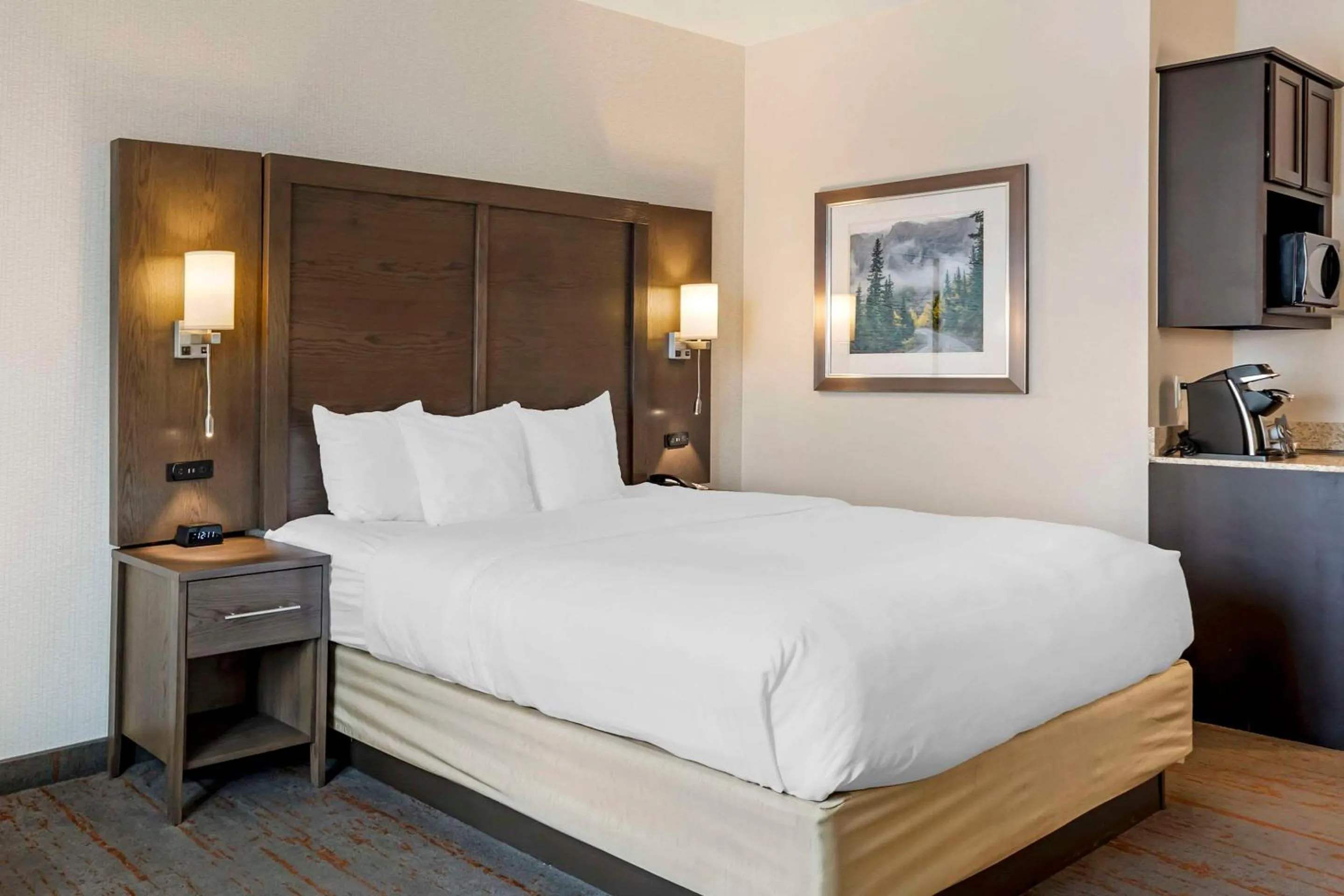 Bedroom, Bed in Comfort Inn & Suites Brighton Denver NE Medical Center