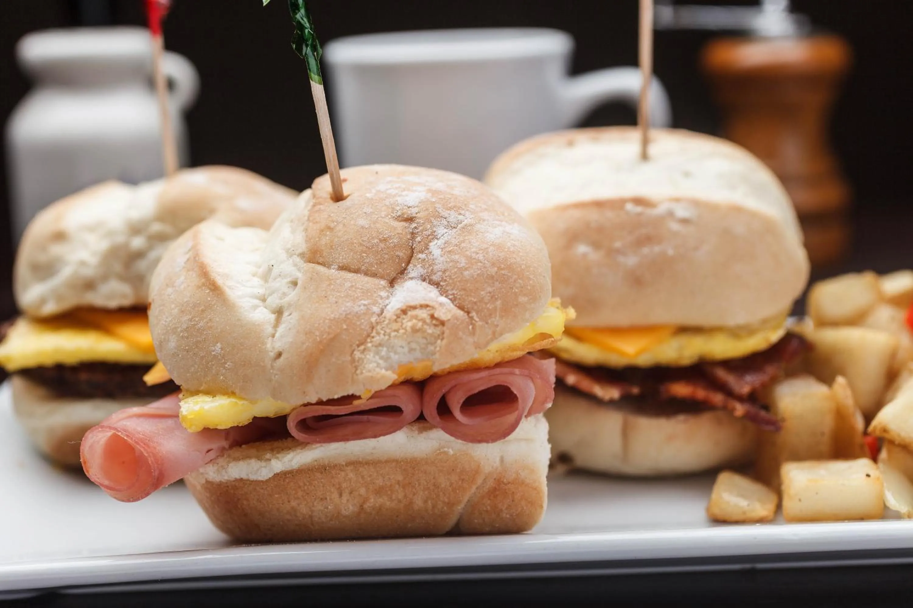 Restaurant/places to eat in Holiday Inn New Orleans West Bank Tower by IHG