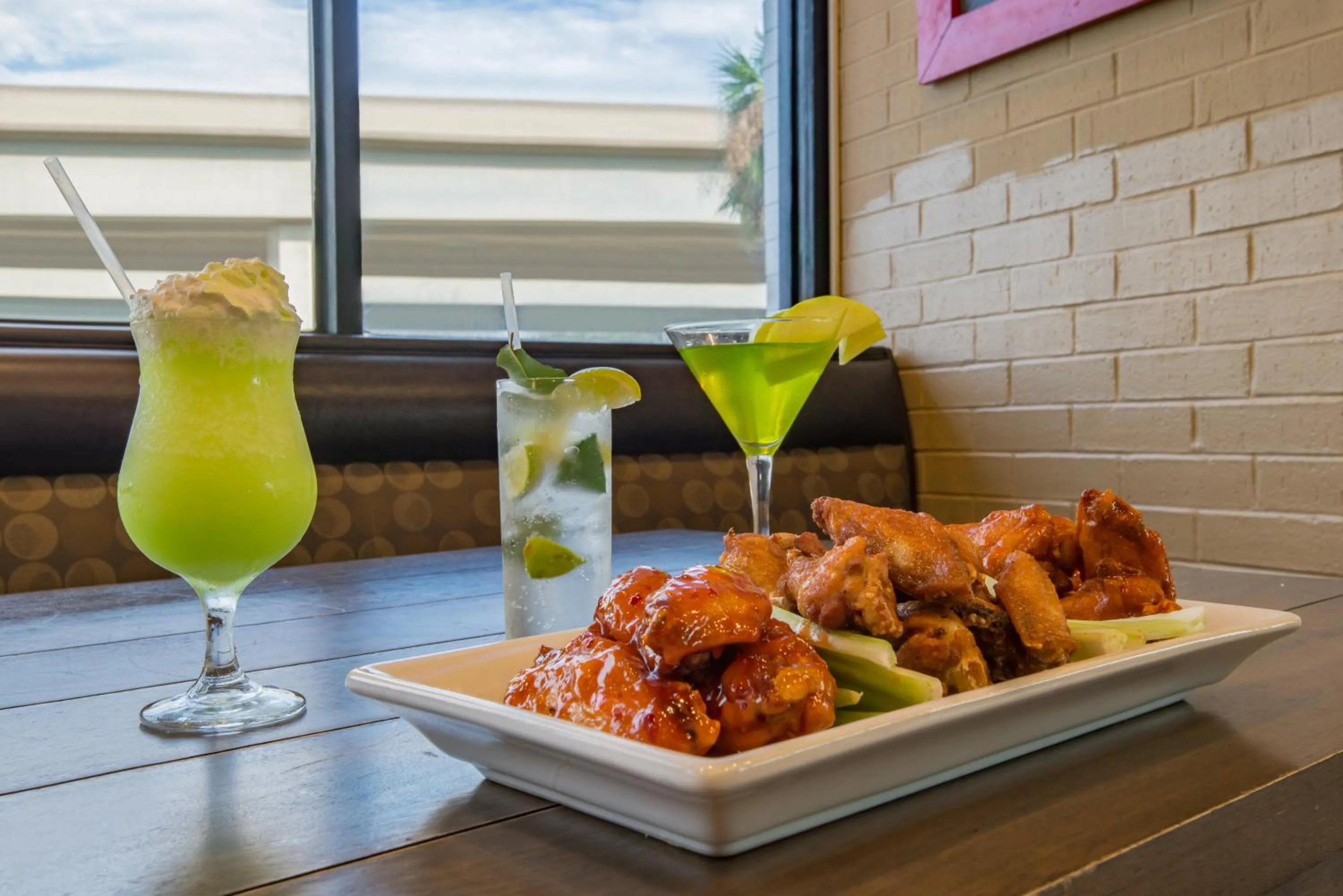 Restaurant/places to eat in Holiday Inn New Orleans West Bank Tower by IHG