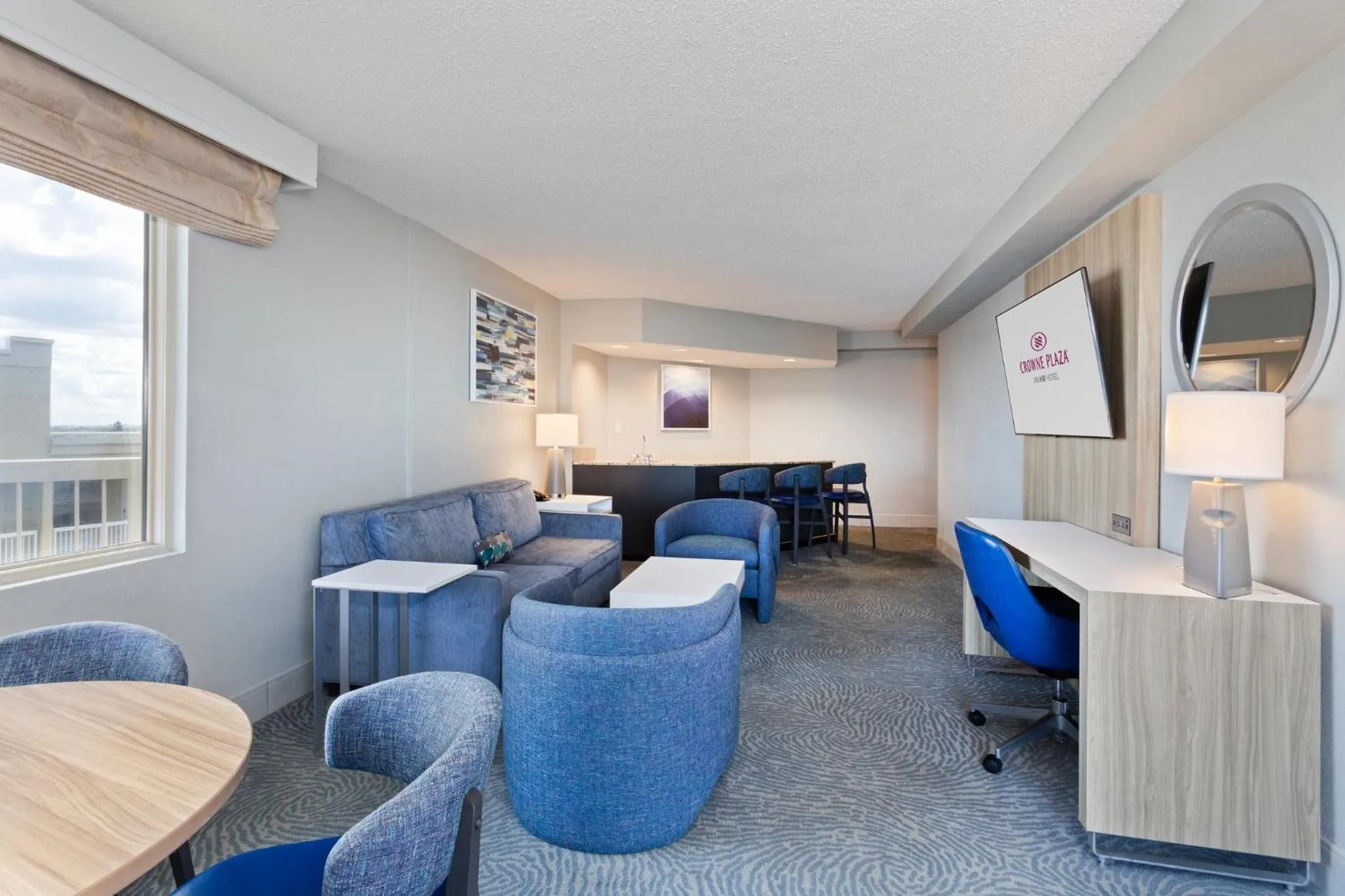 Photo of the whole room in Crowne Plaza Melbourne-Oceanfront by IHG