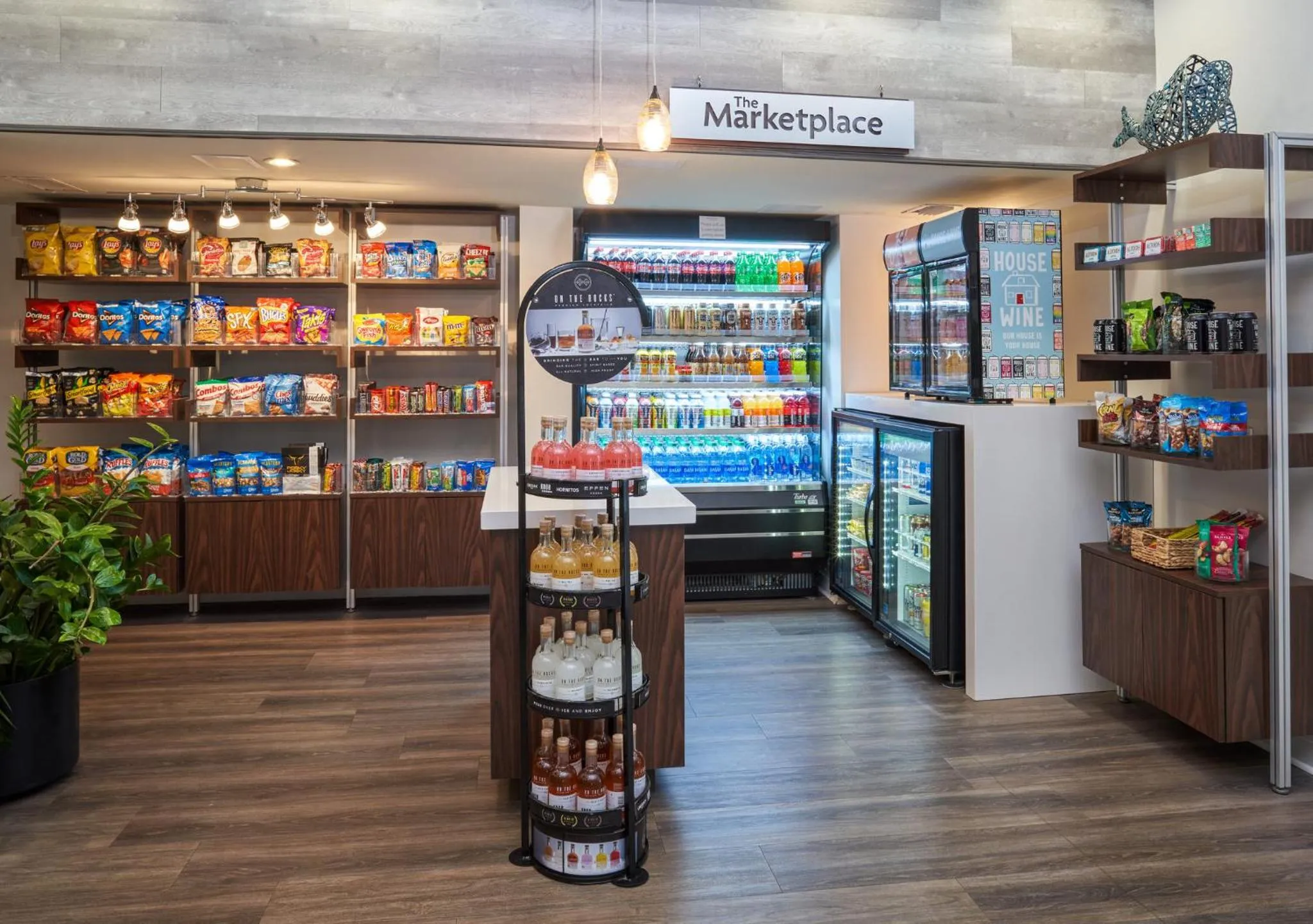 Lobby or reception in Crowne Plaza Melbourne-Oceanfront by IHG