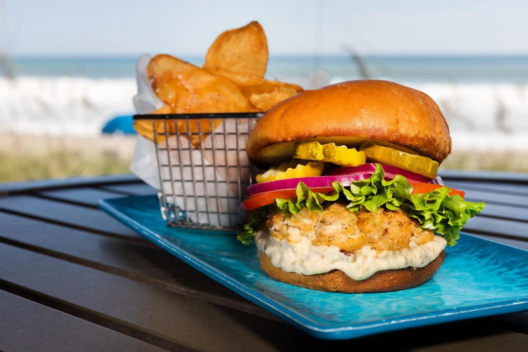 Restaurant/places to eat in Crowne Plaza Melbourne-Oceanfront by IHG