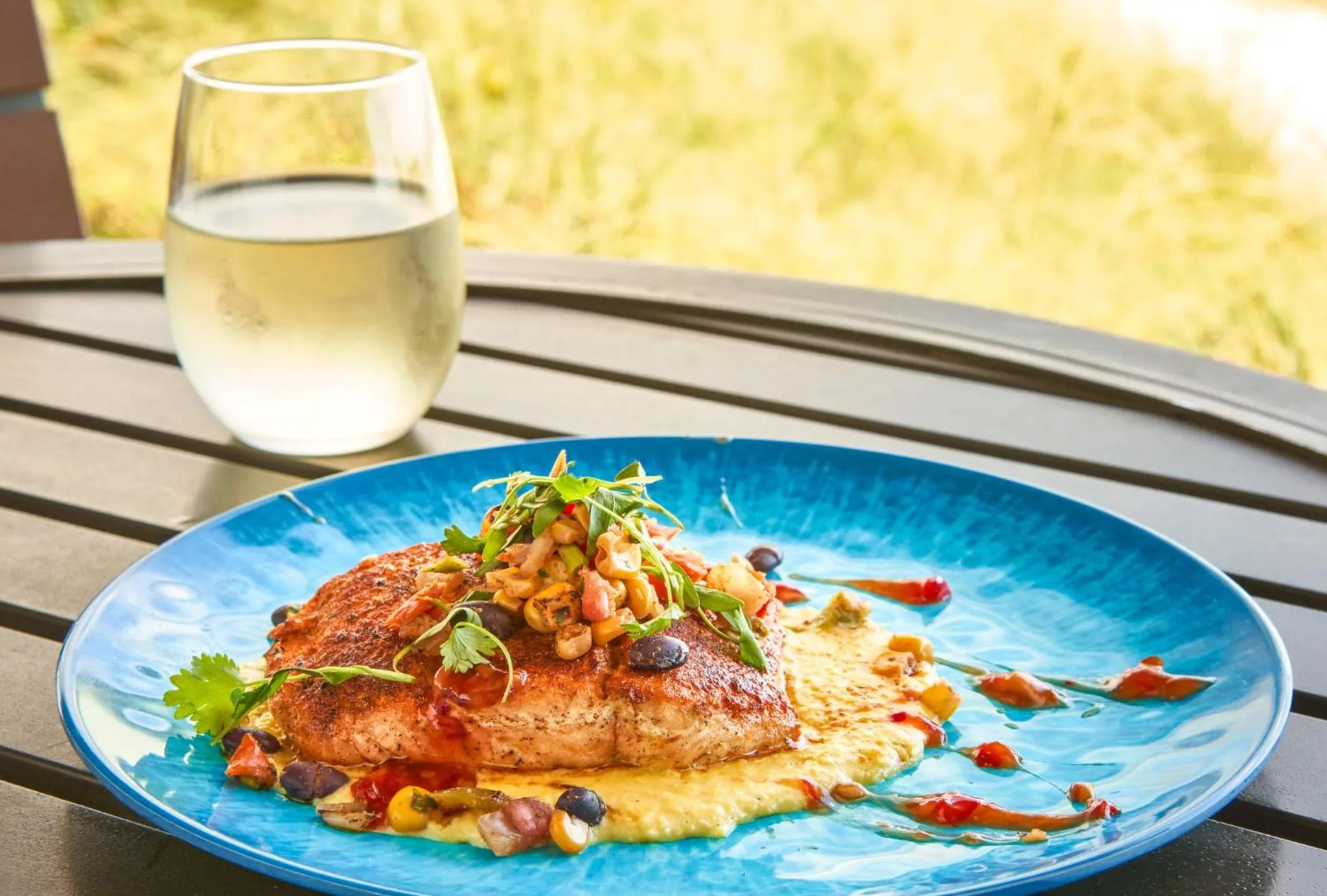 Restaurant/places to eat in Crowne Plaza Melbourne-Oceanfront by IHG