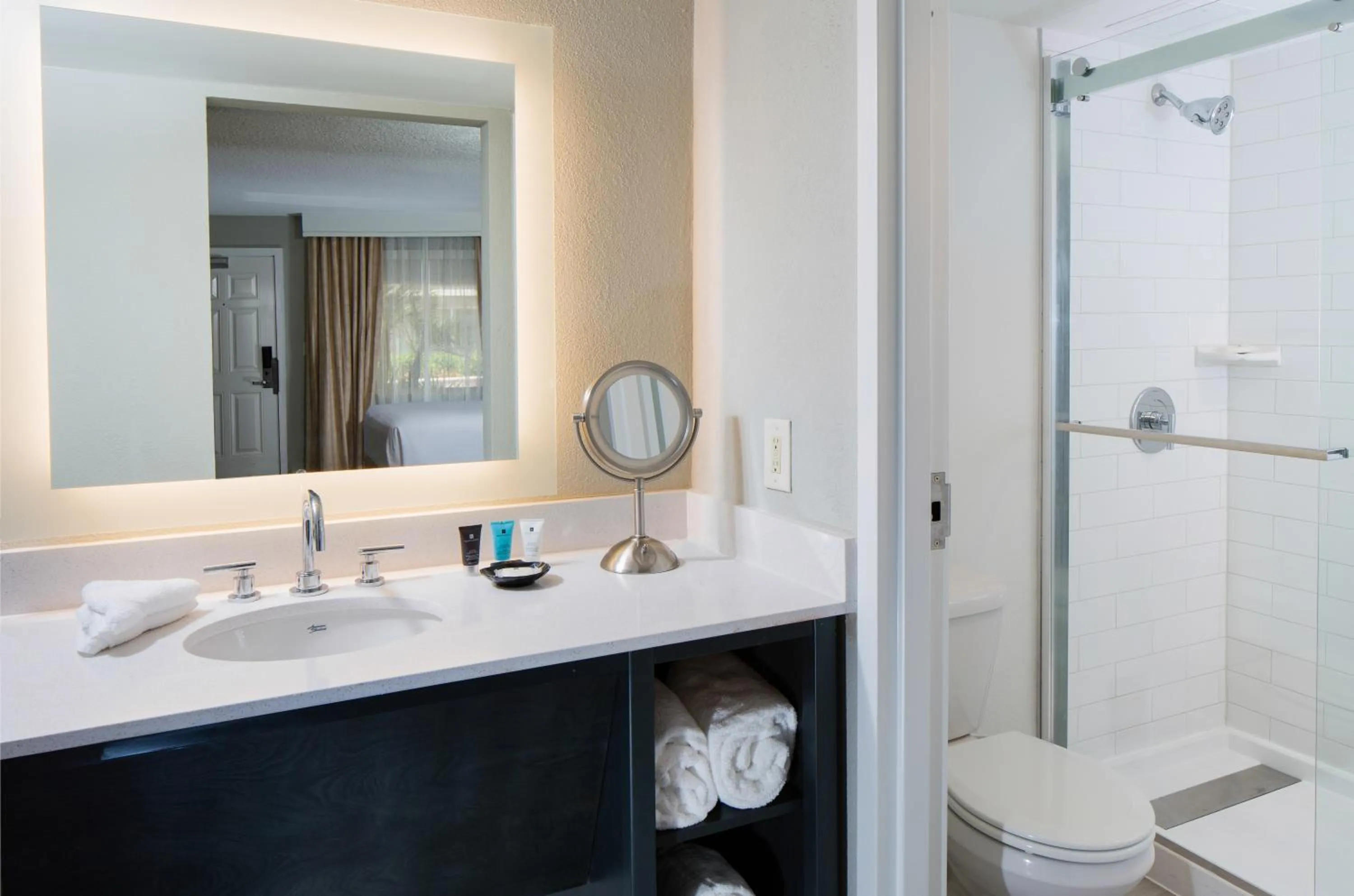 Shower in Crowne Plaza Melbourne-Oceanfront by IHG