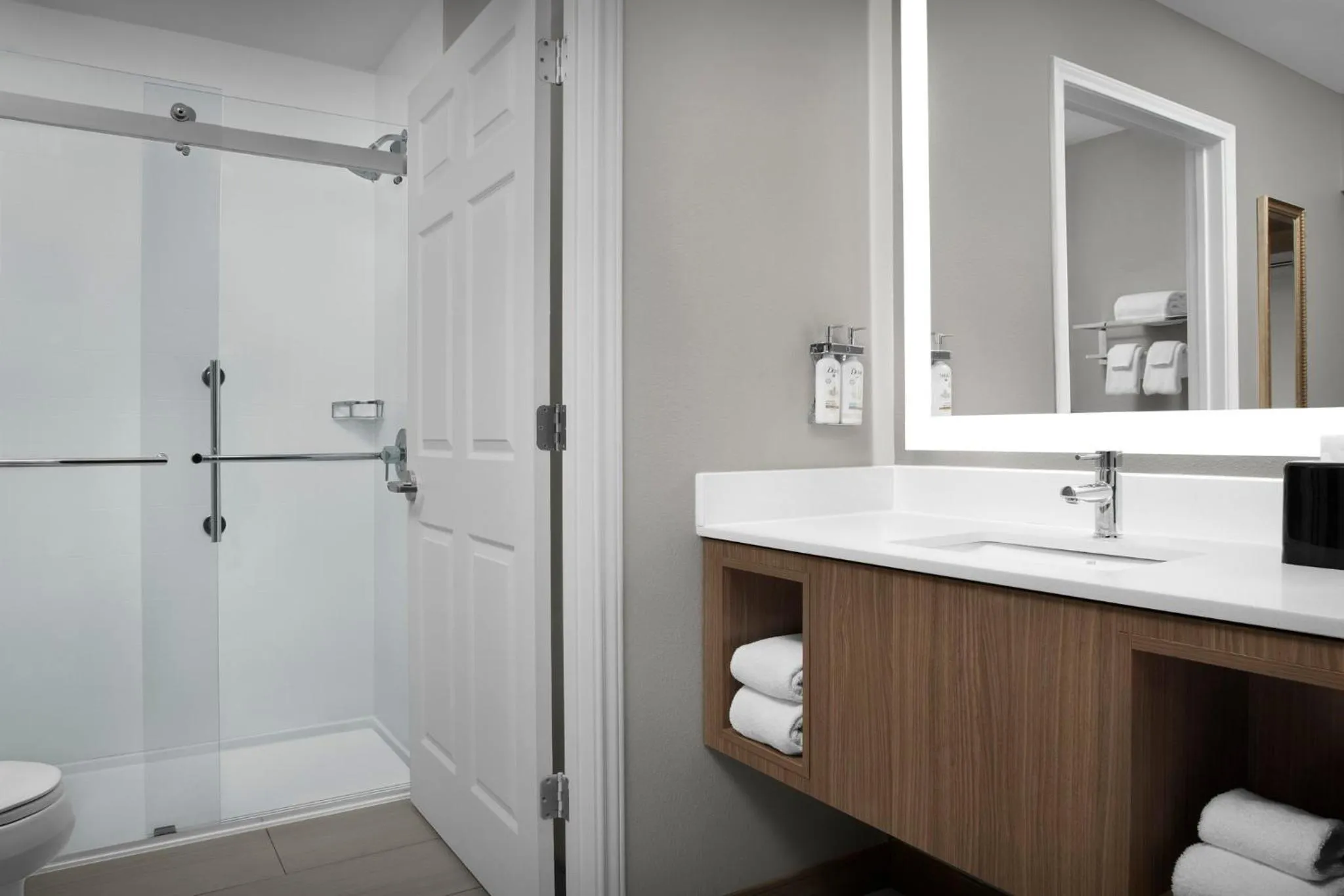 Photo of the whole room in Staybridge Suites West Fort Worth by IHG