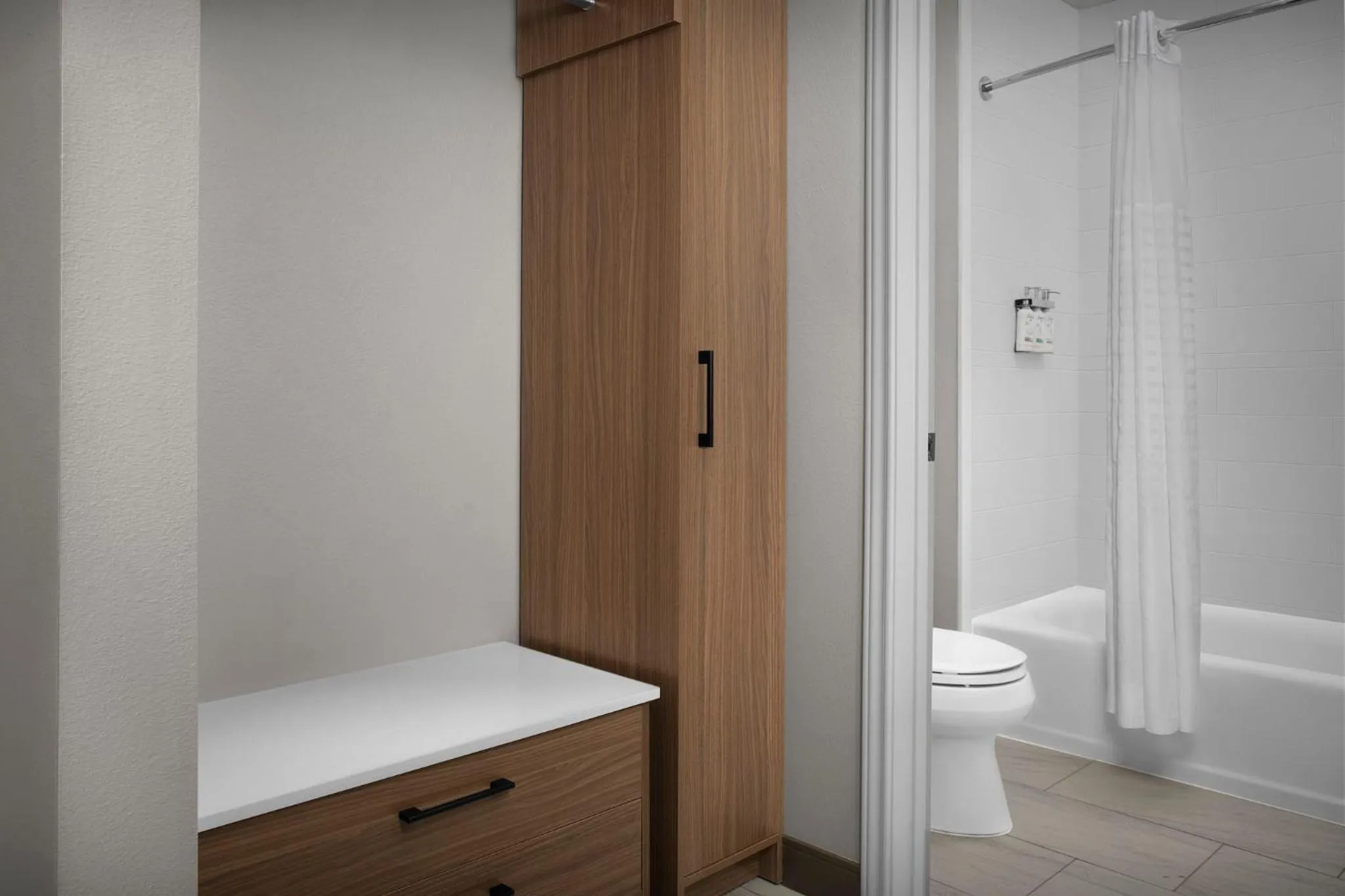 Bedroom in Staybridge Suites West Fort Worth by IHG