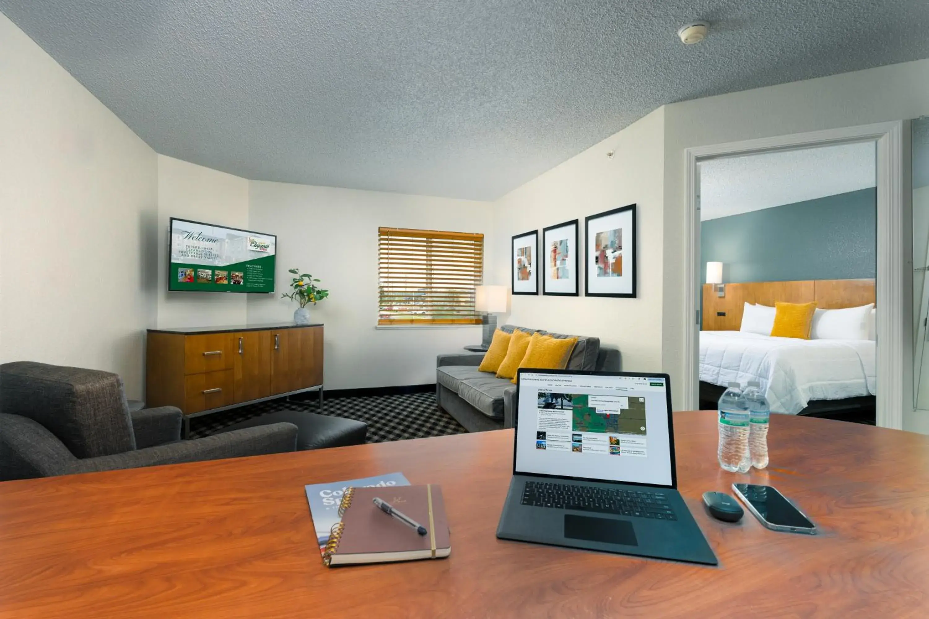 King Suite in MCM Elegante Suites King Suite in MCM Elegante Suites