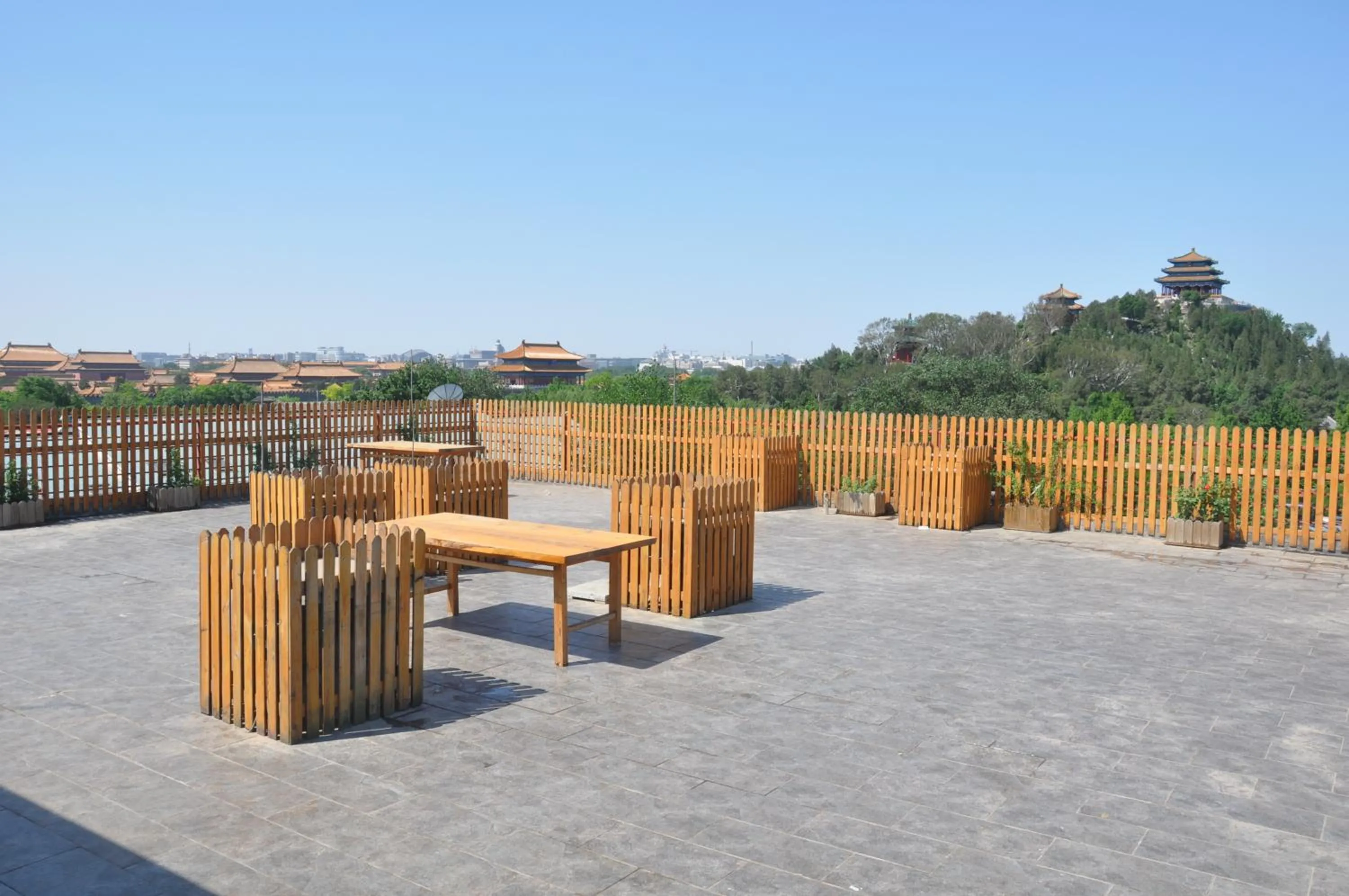 Patio in King Parkview Hotel