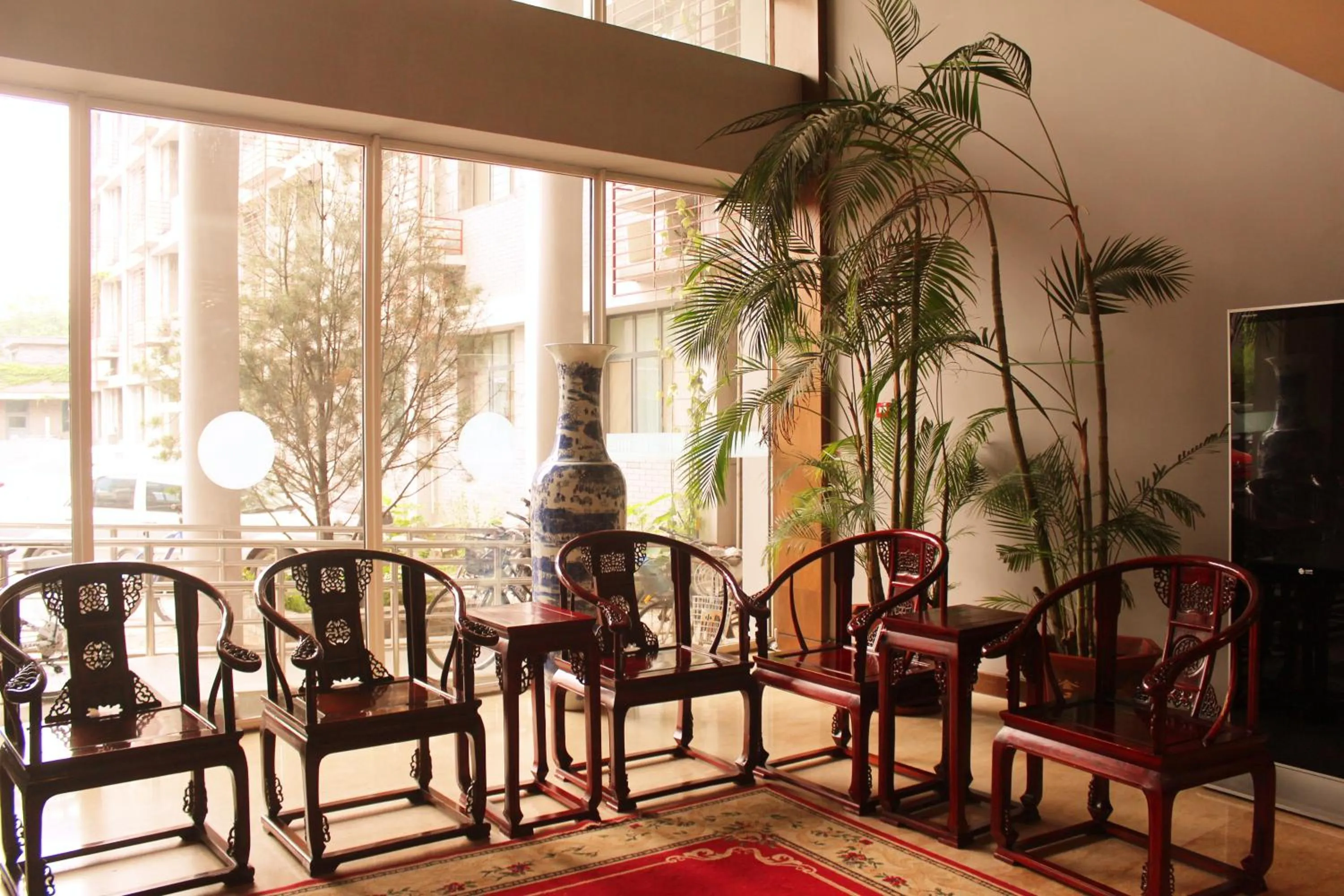 Lounge or bar in King Parkview Hotel