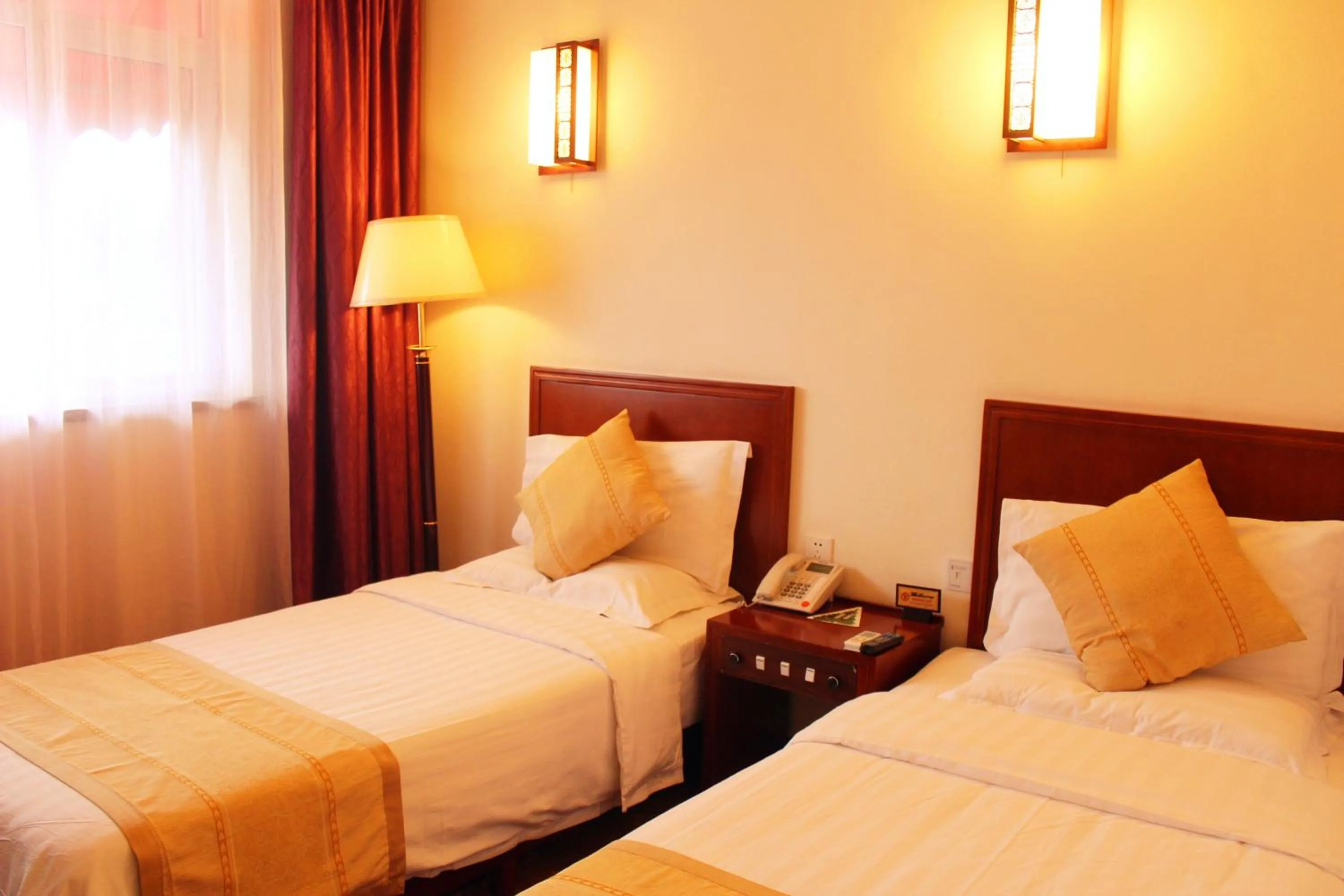 Bedroom, Bed in King Parkview Hotel